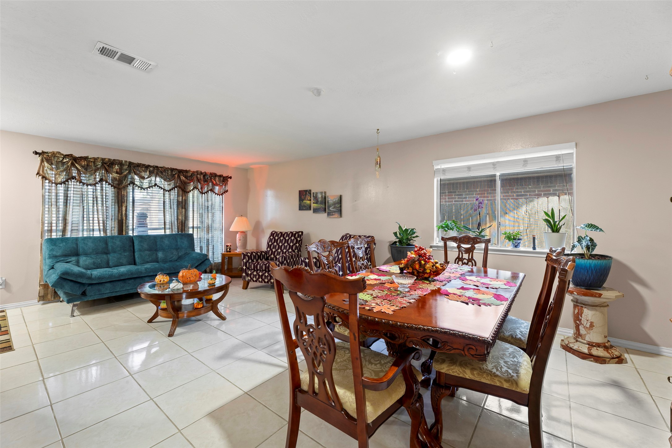 2214 Clemson Drive Property Photo 6