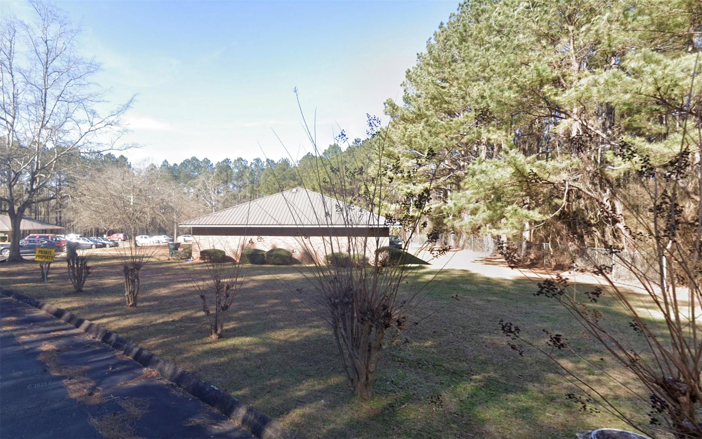 125 Robin Rd Property Photo 5
