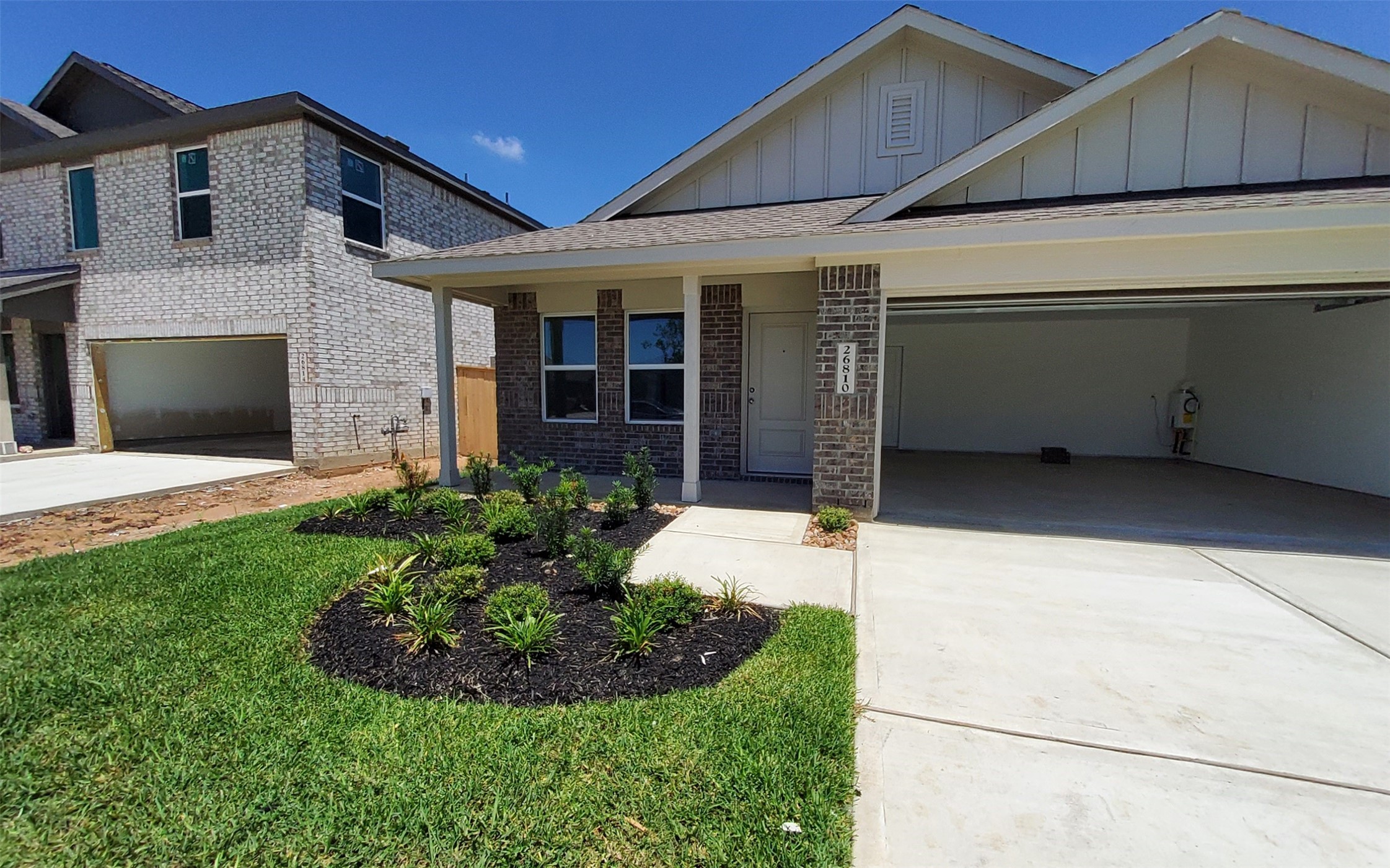 26810 Scarlet Willow Drive Property Photo 5
