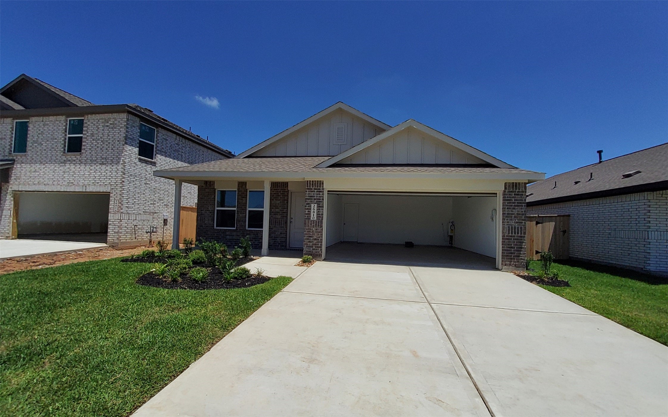26810 Scarlet Willow Drive Property Photo 6
