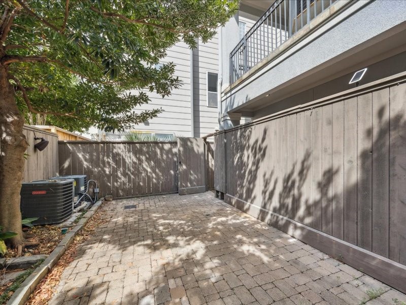 4241 Purdue Street Property Photo 27