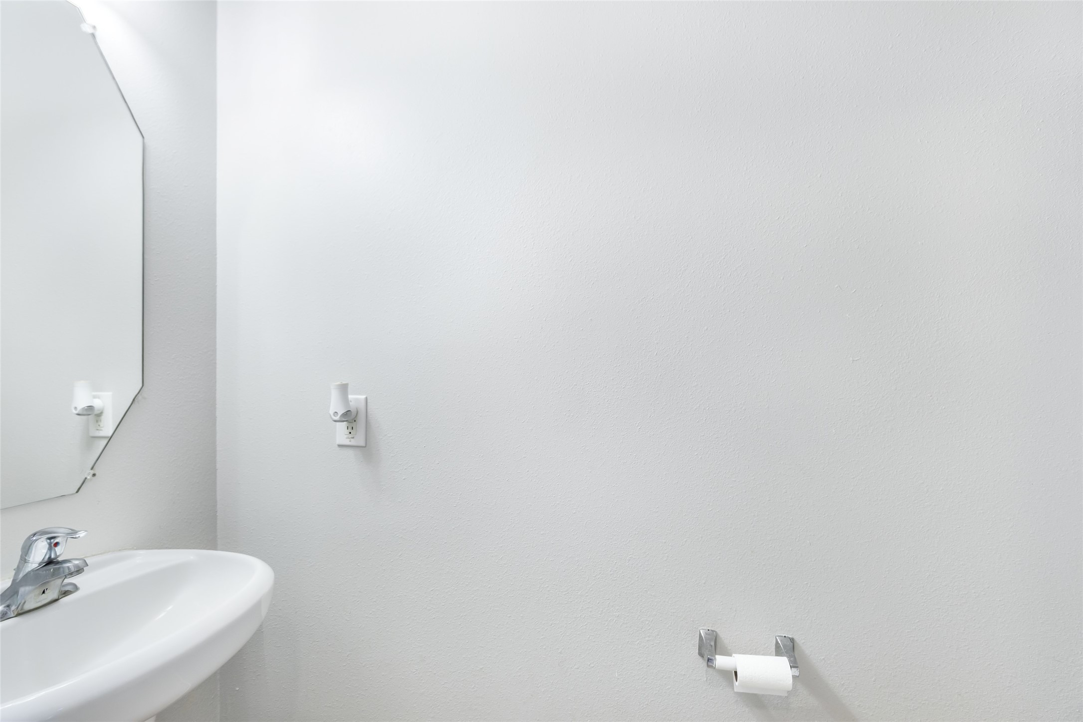 7903 Veranda Drive Property Photo 12