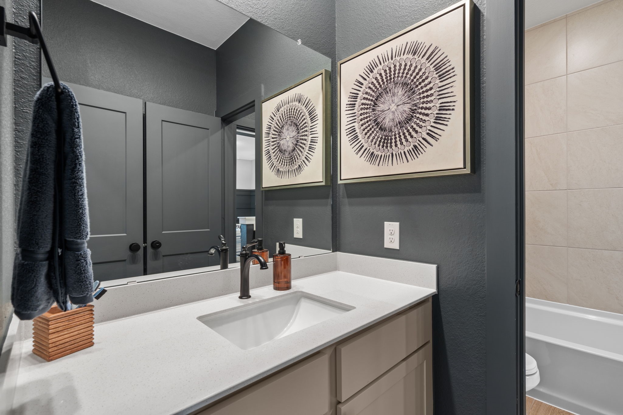 2017 Persimmon Cove Court Property Photo 31