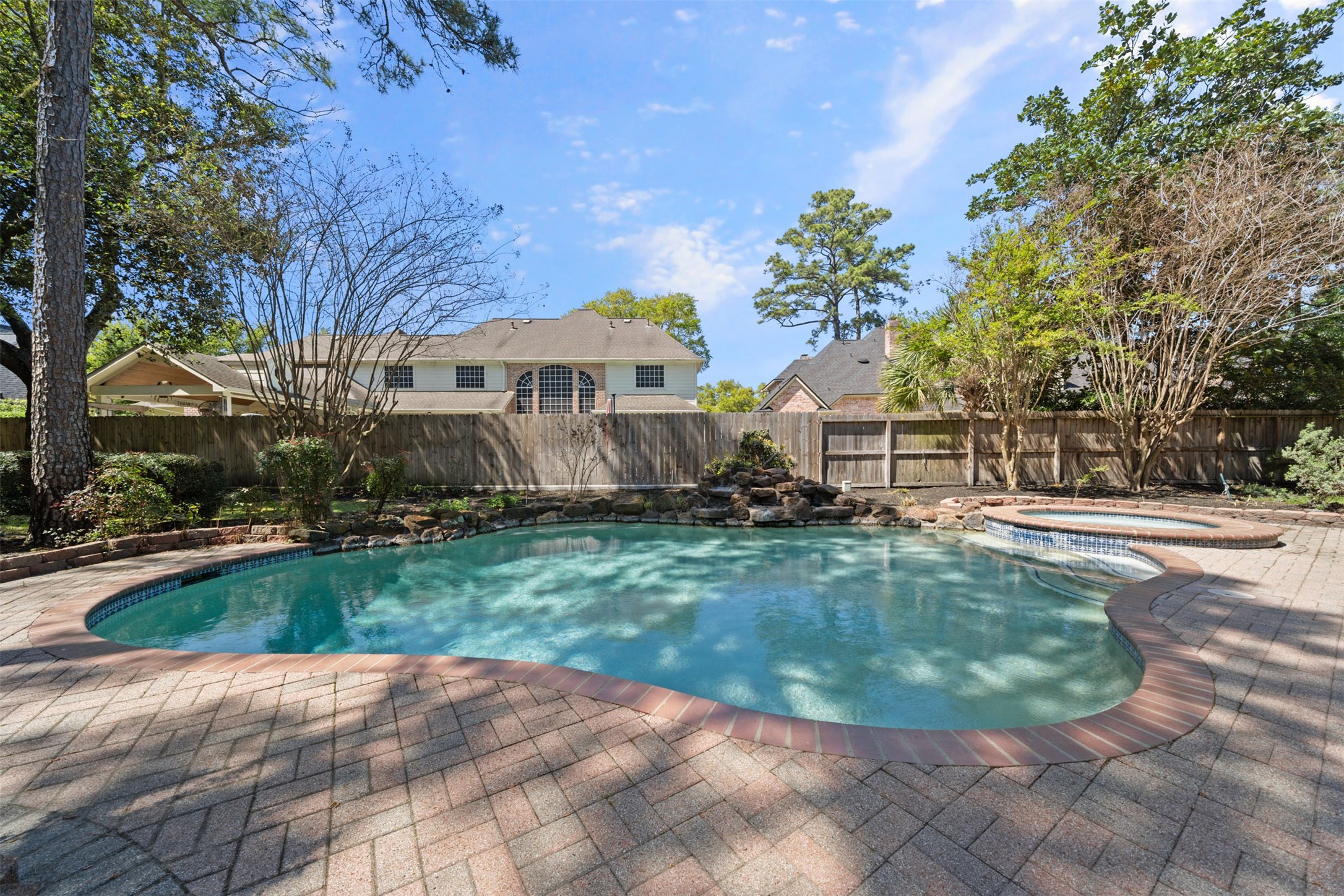 13714 Gainesway Drive Property Photo 38