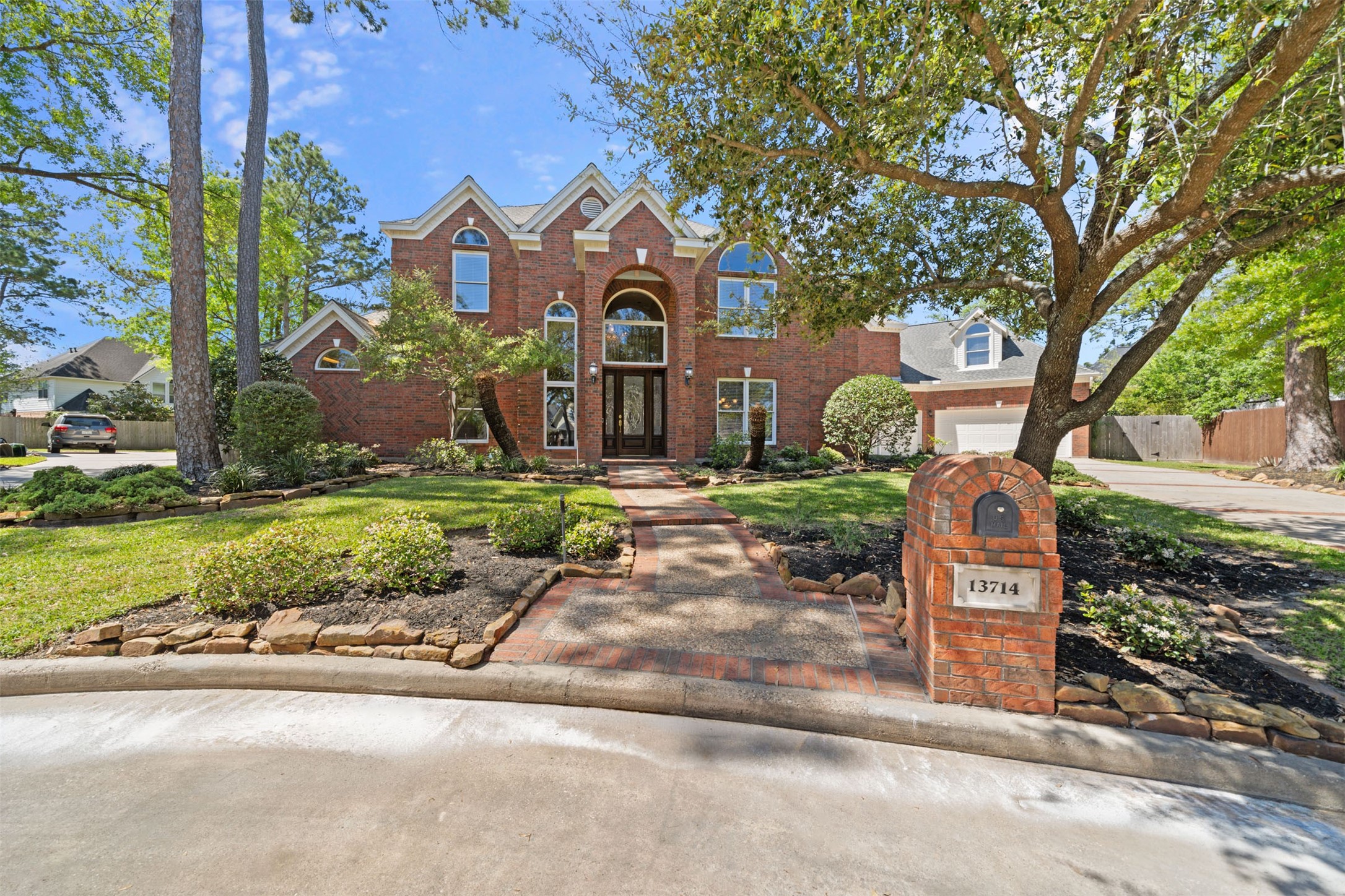 13714 Gainesway Drive Property Photo 46