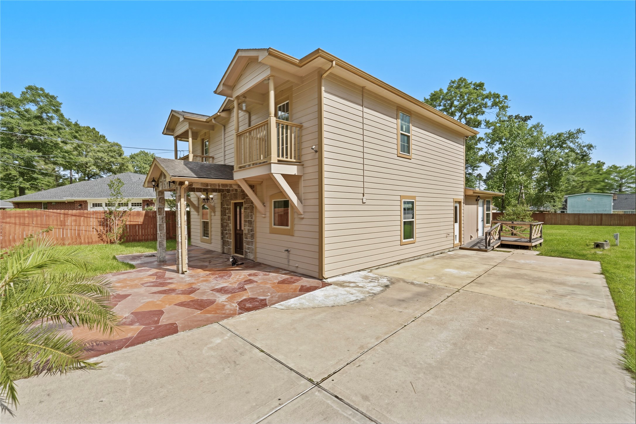 18948 Iris Lane Property Photo 3
