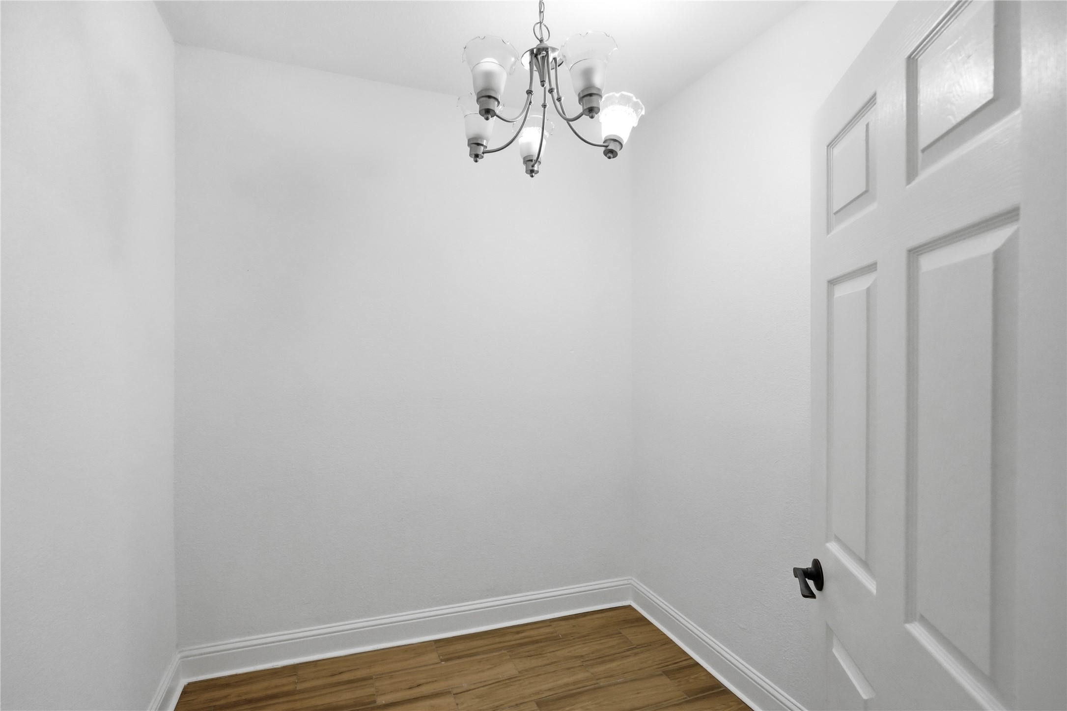 18948 Iris Lane Property Photo 13
