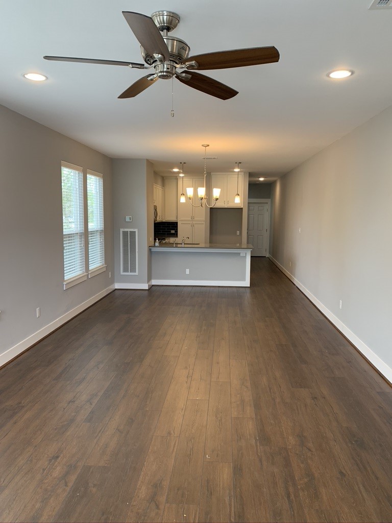 2509 S Grand Boulevard A Property Photo 4