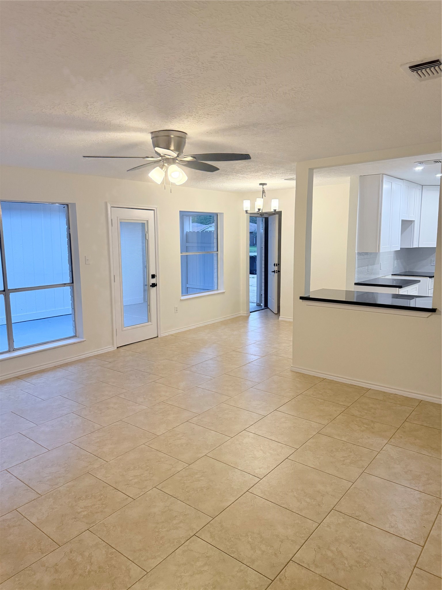 2121 Baylor Drive Property Photo 6