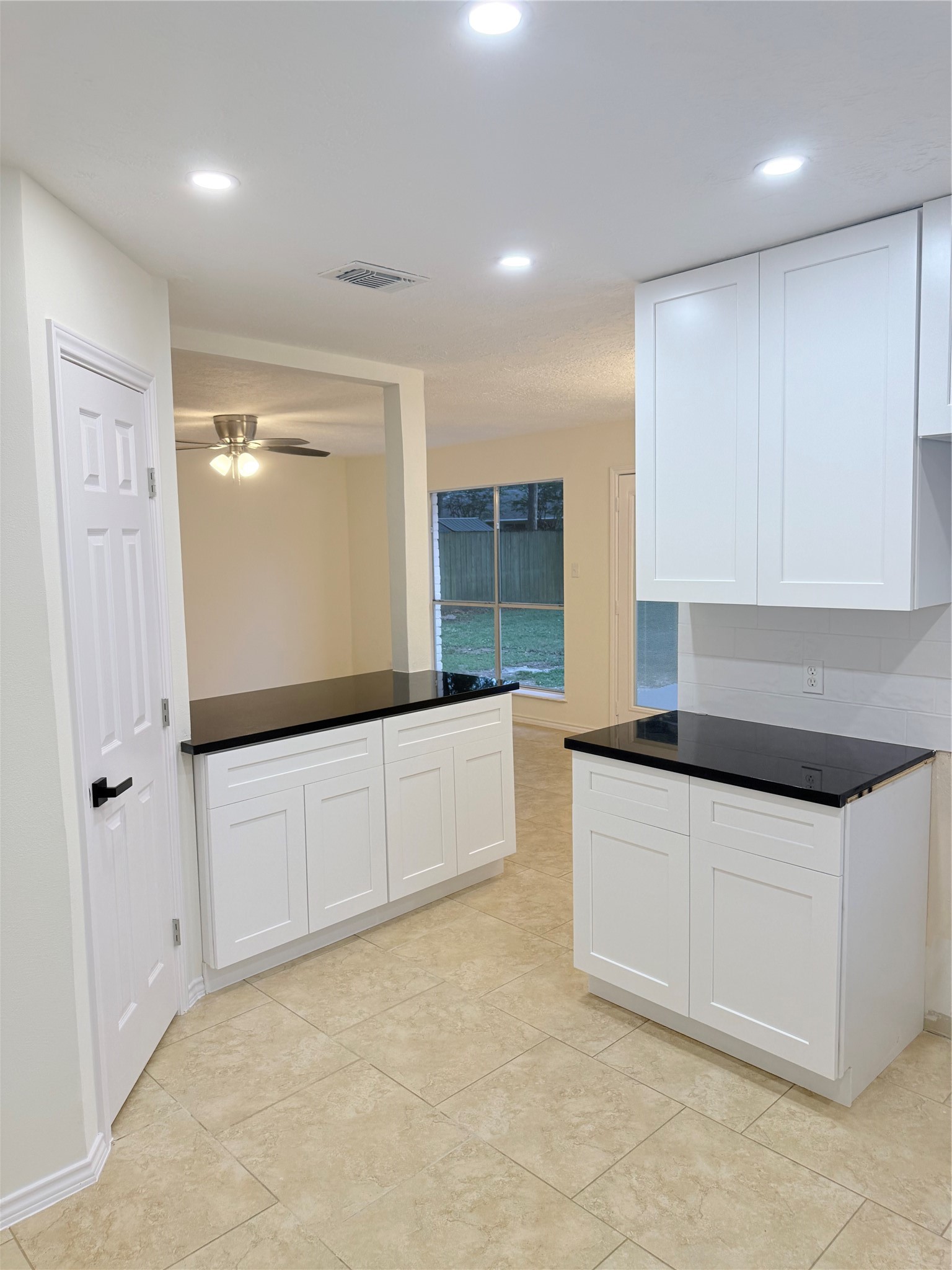 2121 Baylor Drive Property Photo 8