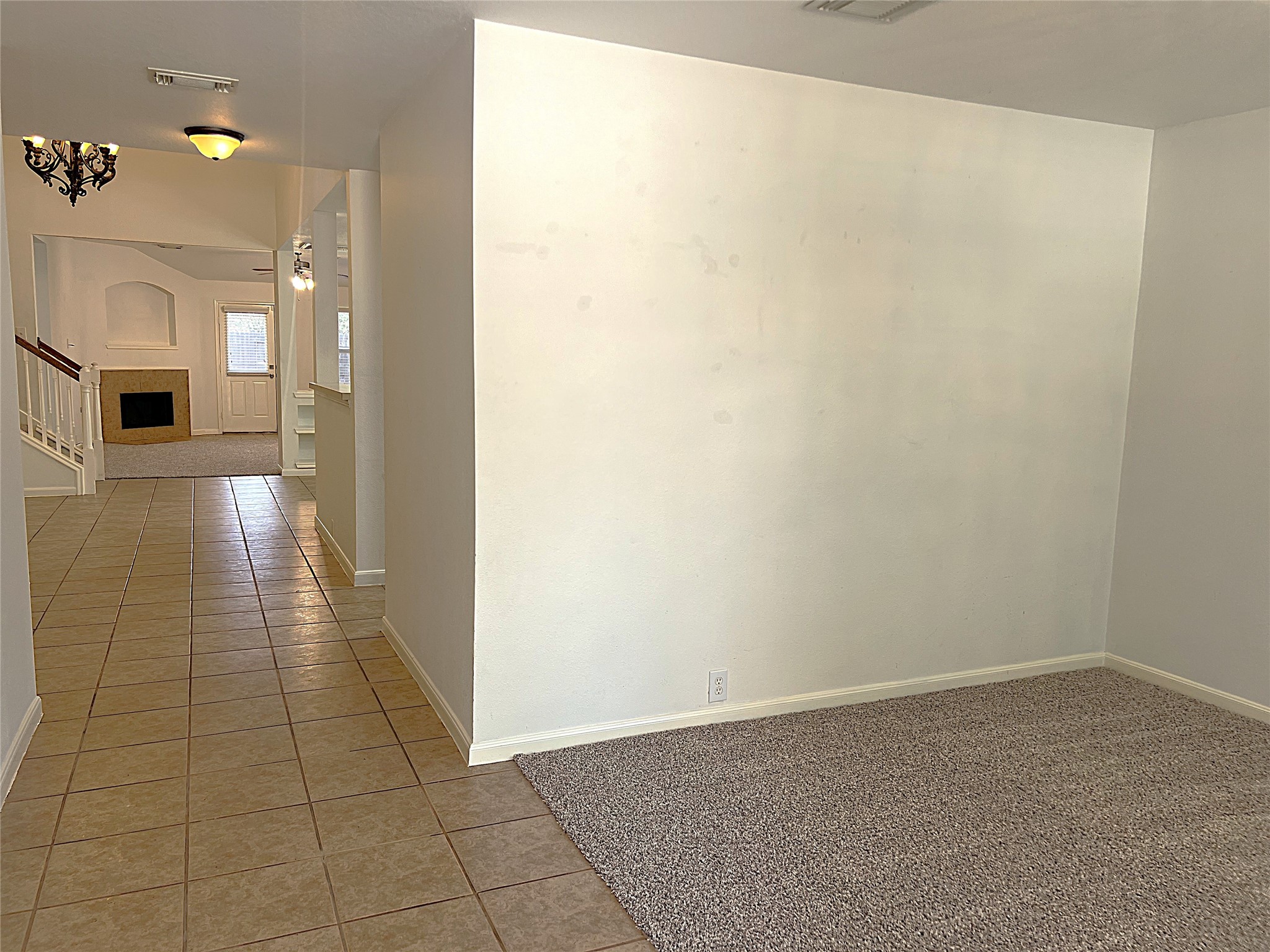 4714 Glencastle Court Property Photo 2