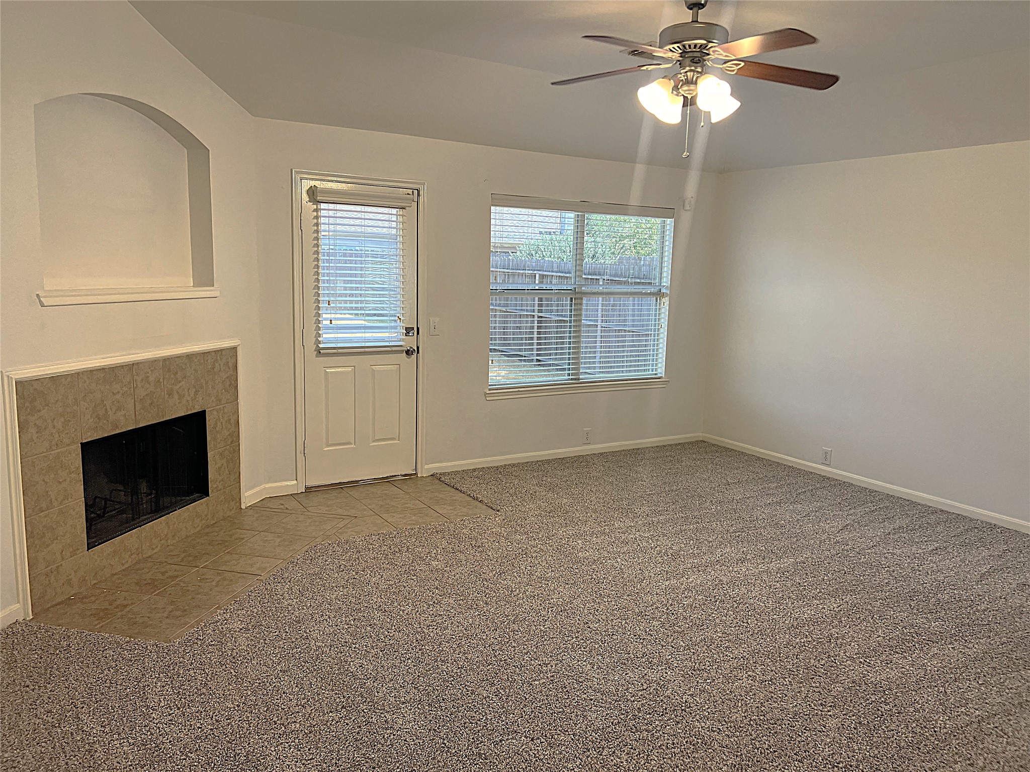 4714 Glencastle Court Property Photo 8