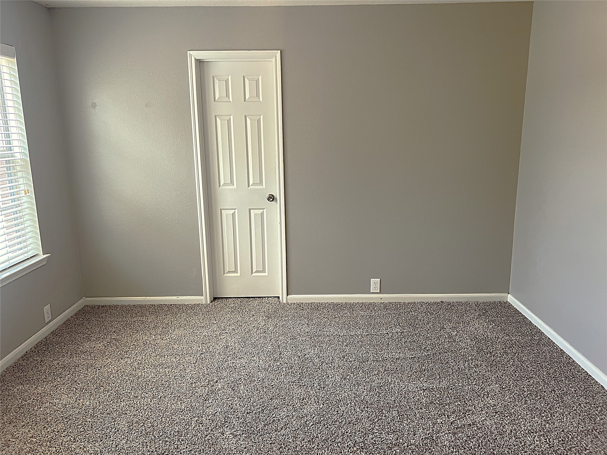 4714 Glencastle Court Property Photo 29