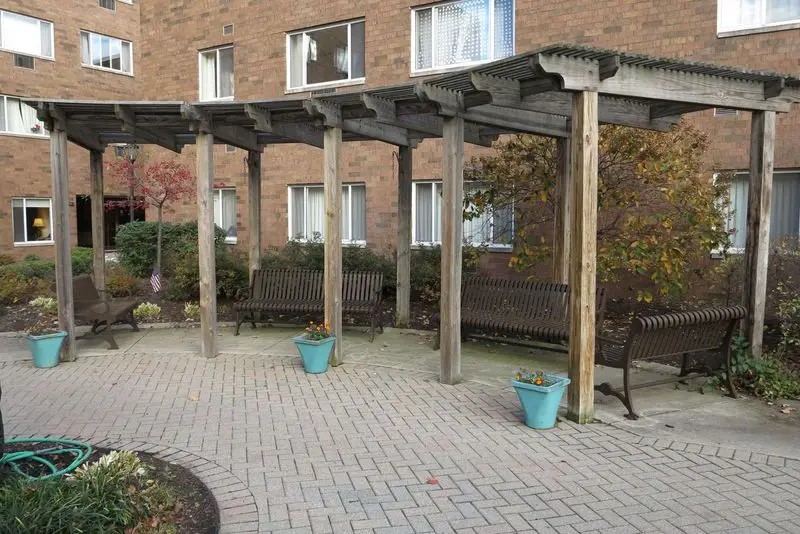 3100 Devonshire Rd Property Photo 2