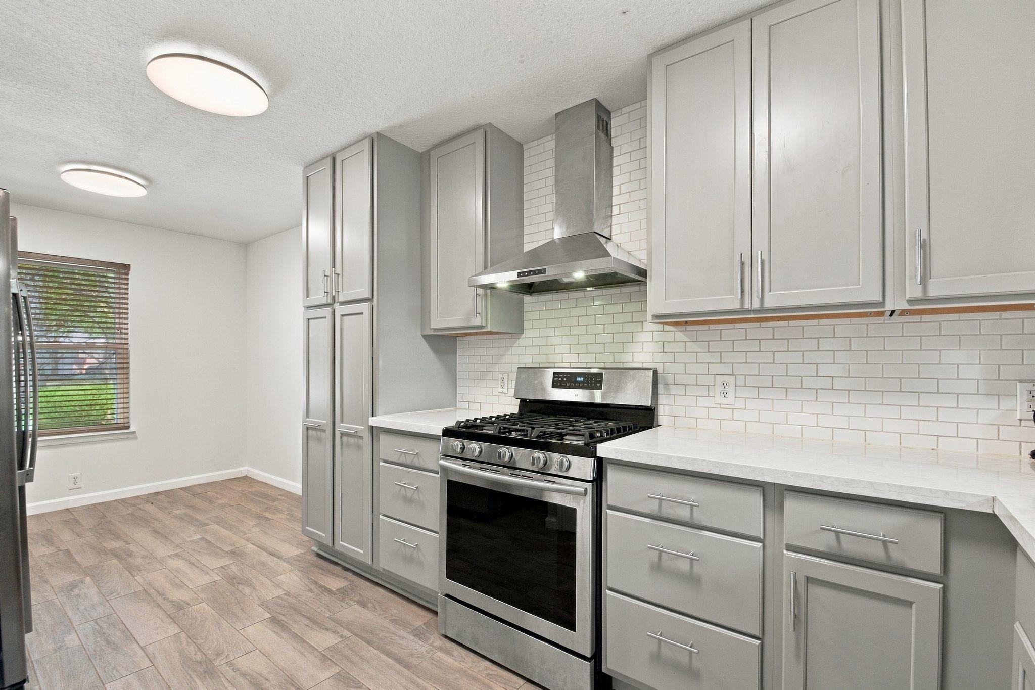 6331 Canyon Rock Way Property Photo 16