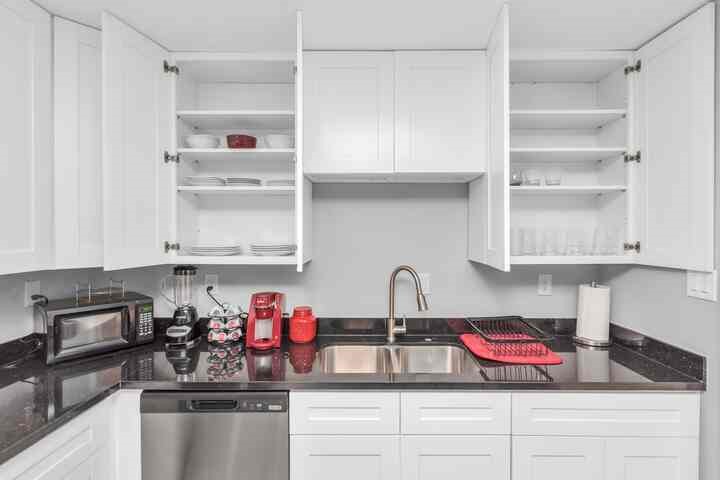 2107 Wakefield Drive Property Photo 15