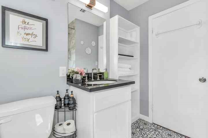 2107 Wakefield Drive Property Photo 30