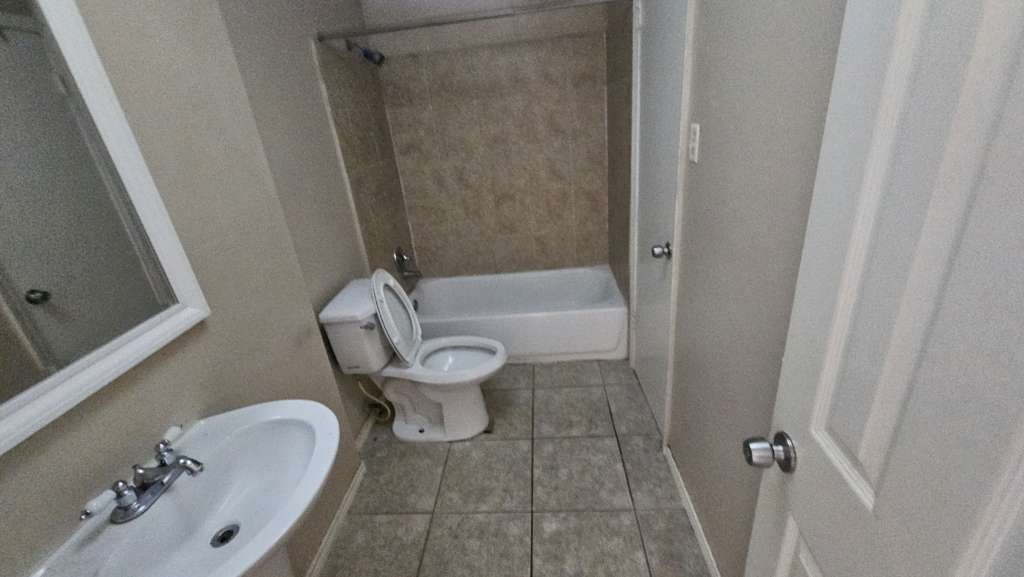 12522 Ridgelow Lane Property Photo 8