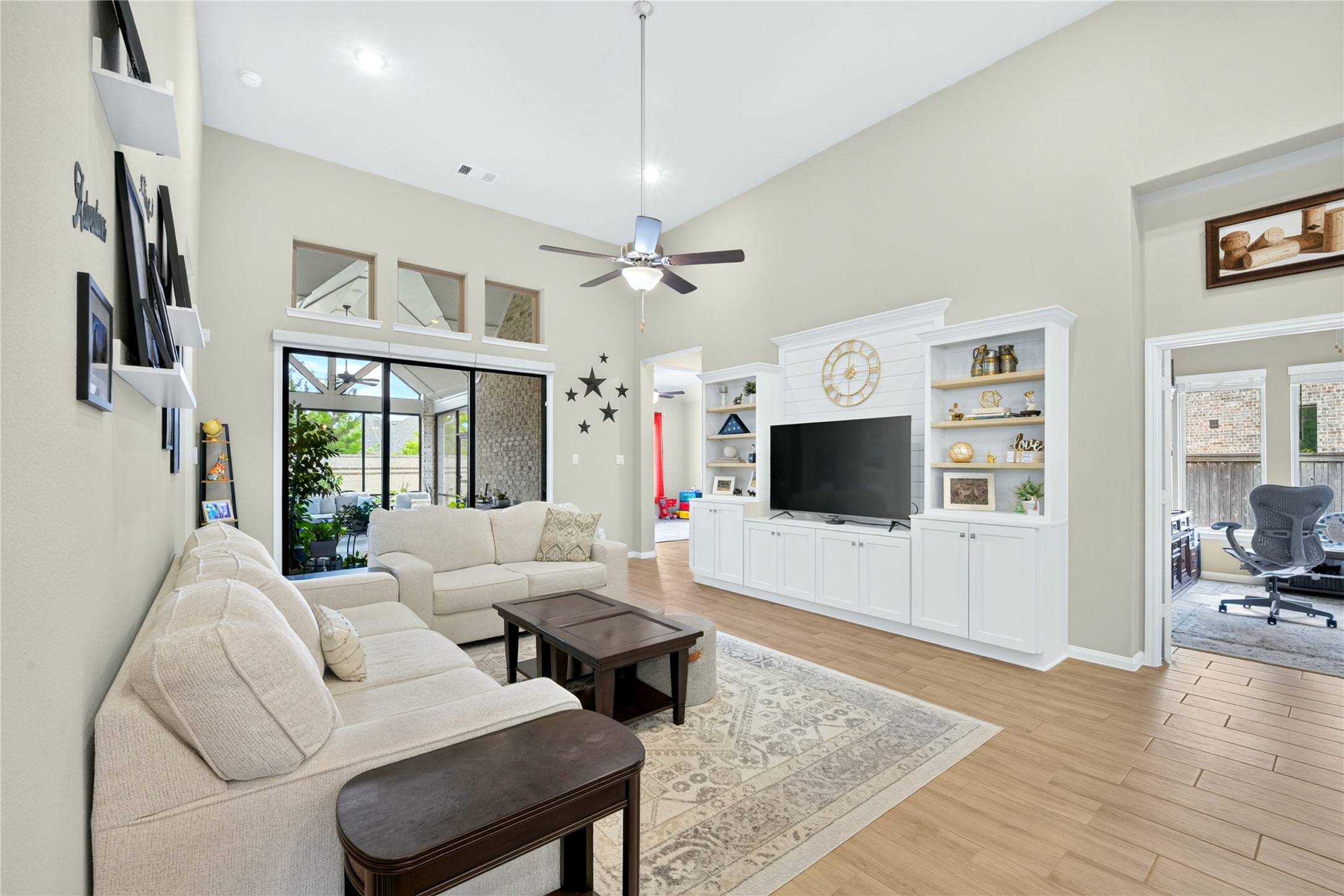 11351 Cosmopolitan Drive Property Photo 13