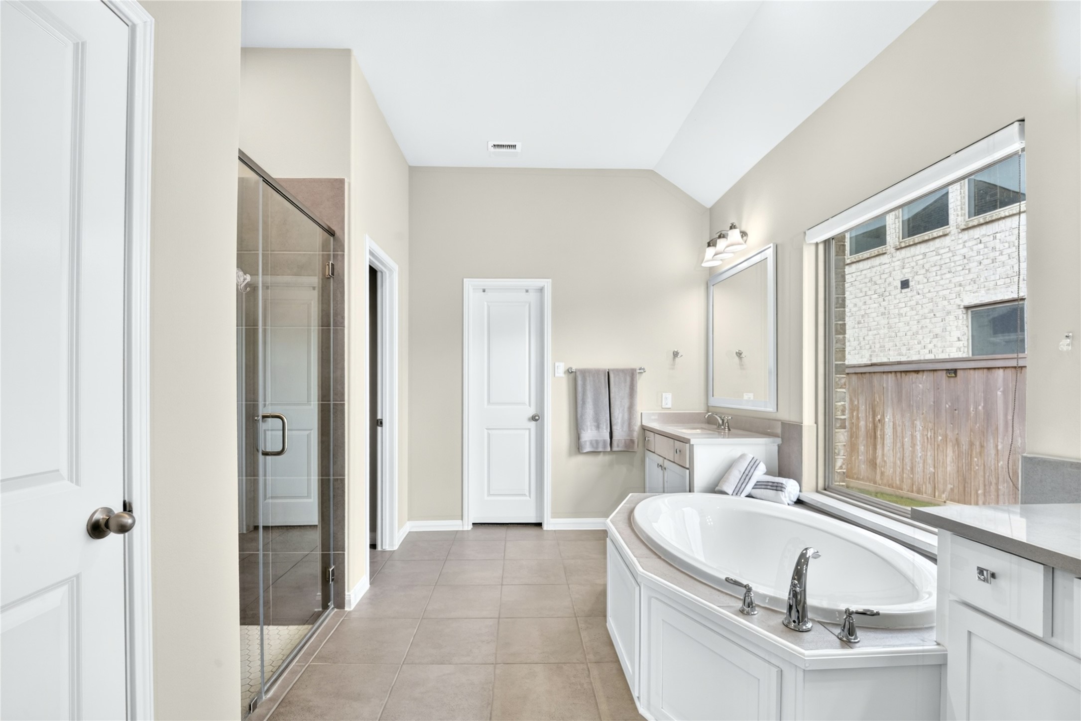 11351 Cosmopolitan Drive Property Photo 17