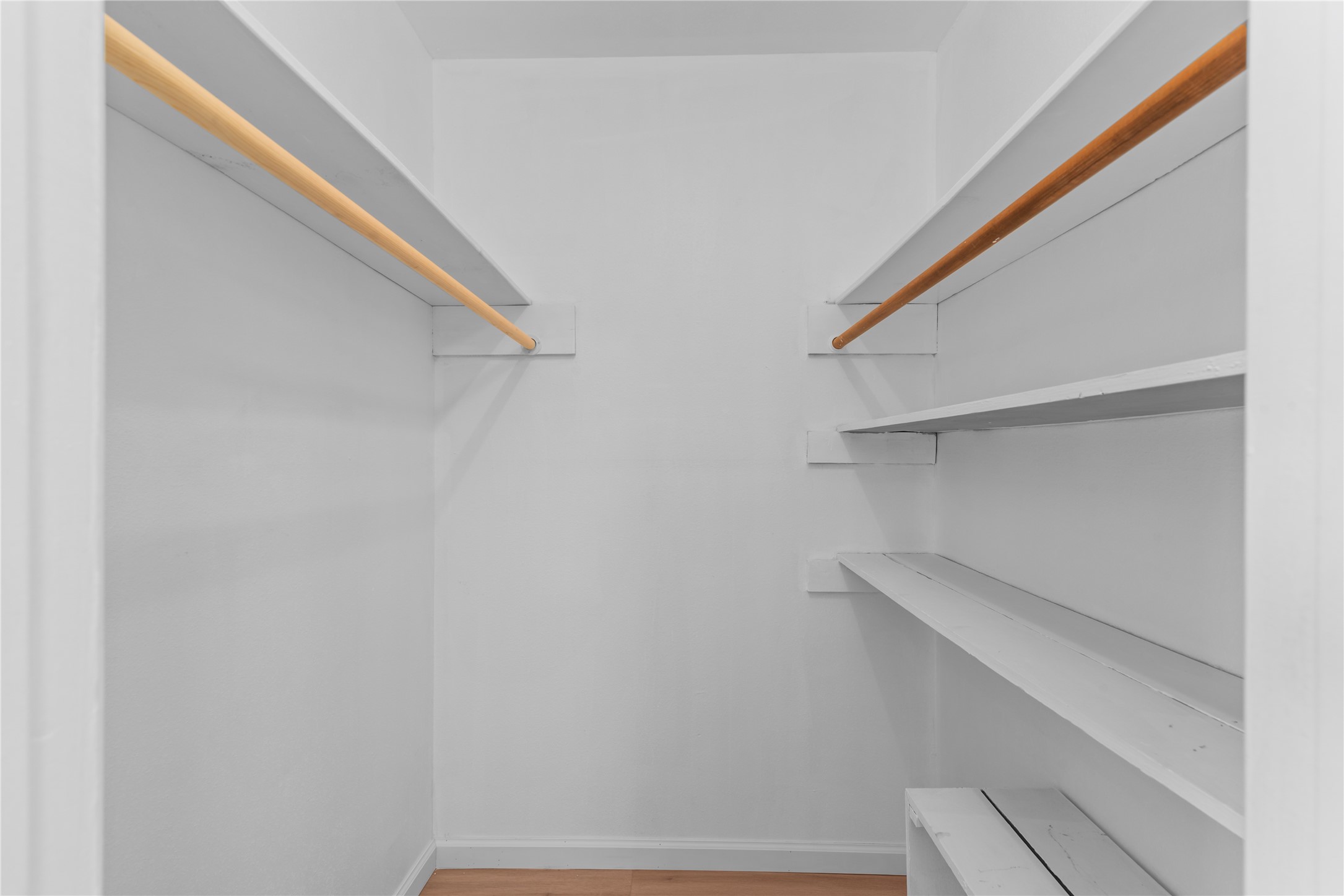 5607 Viking Drive Property Photo 15