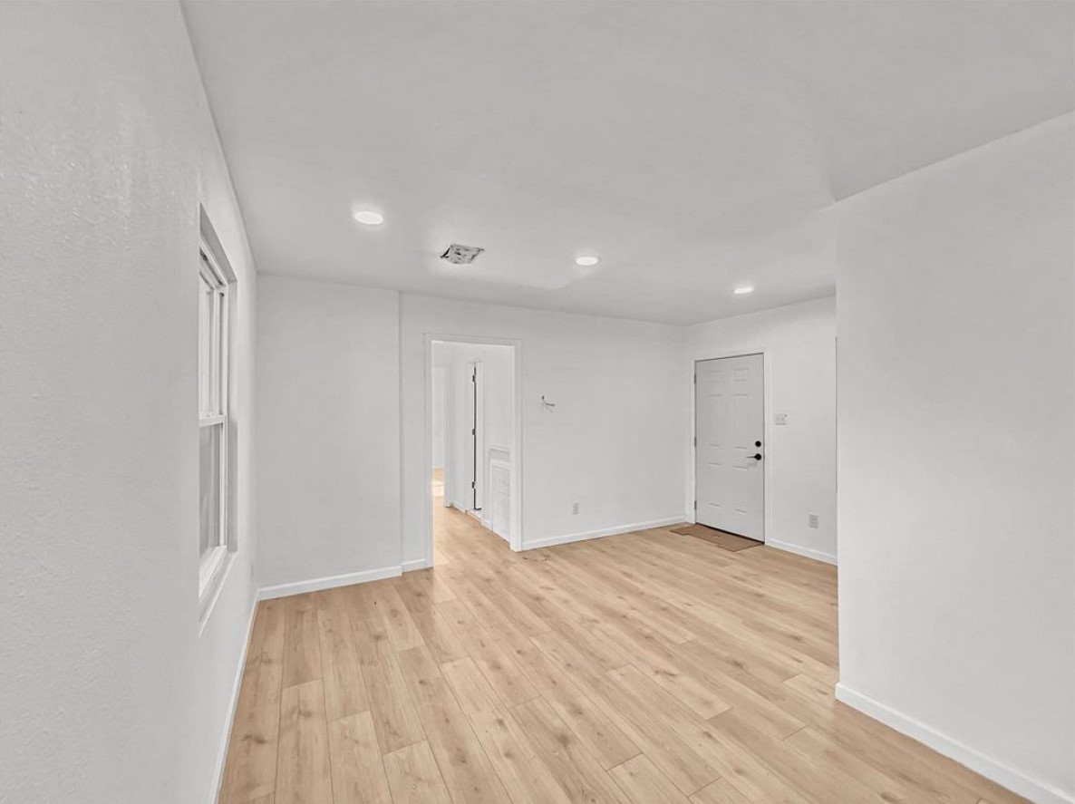 2208 Norwood Drive Property Photo 20