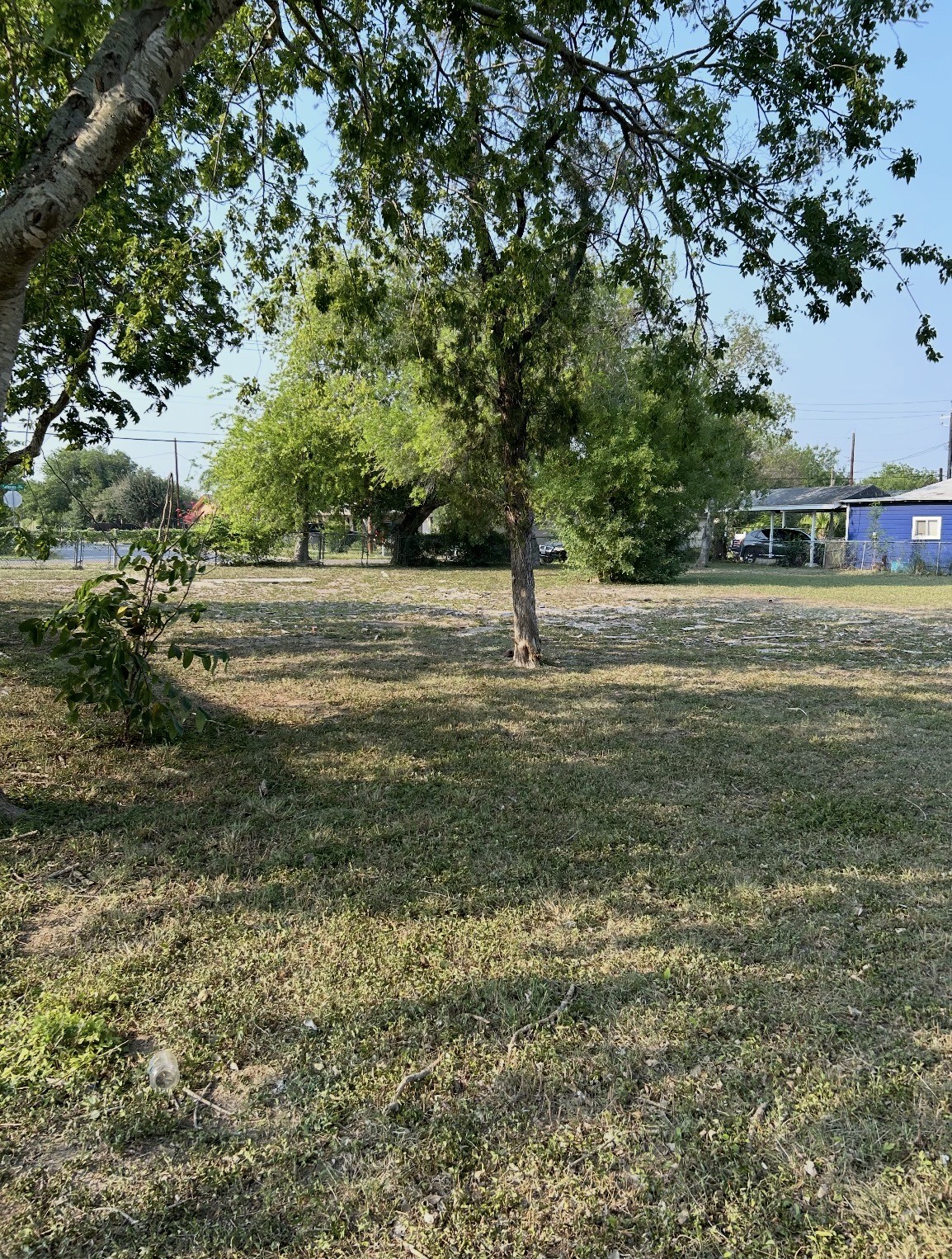 1121 W Jefferson Avenue Property Photo 1