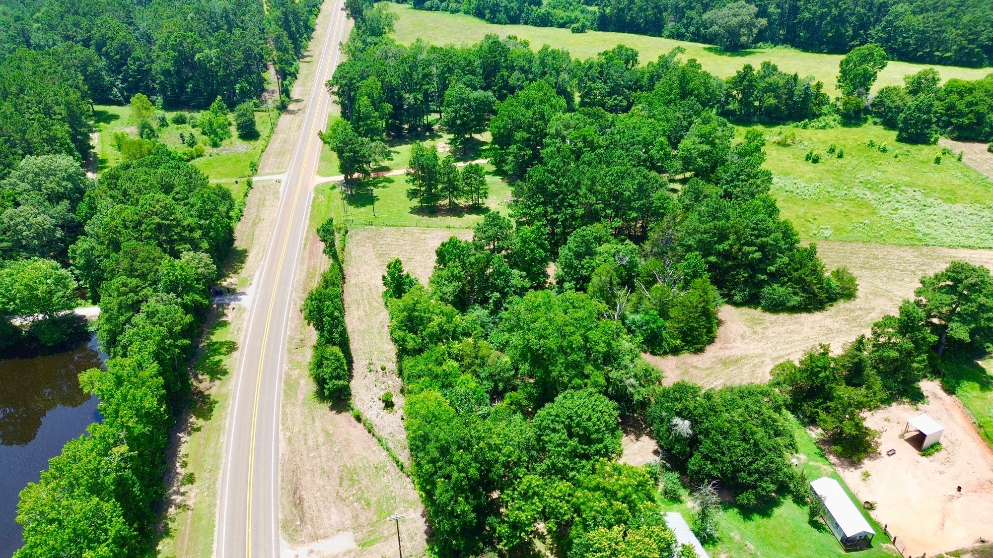 7365 Fm 2022 N Property Photo 2