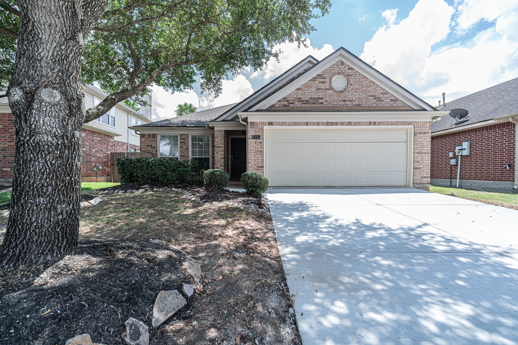 2111 Sailwind Drive Property Photo 1