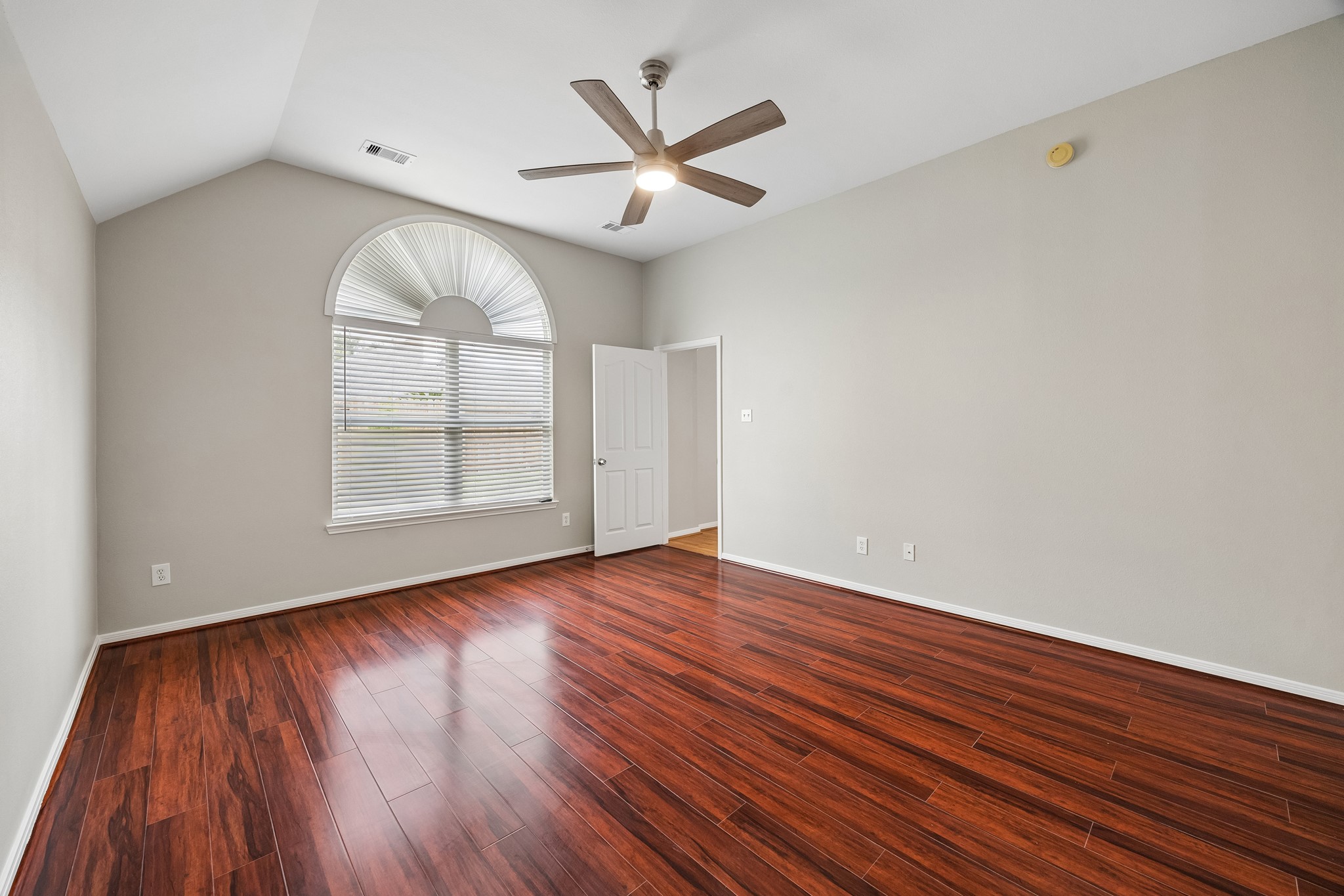 16119 Fleethaven Lane Lane Property Photo 9