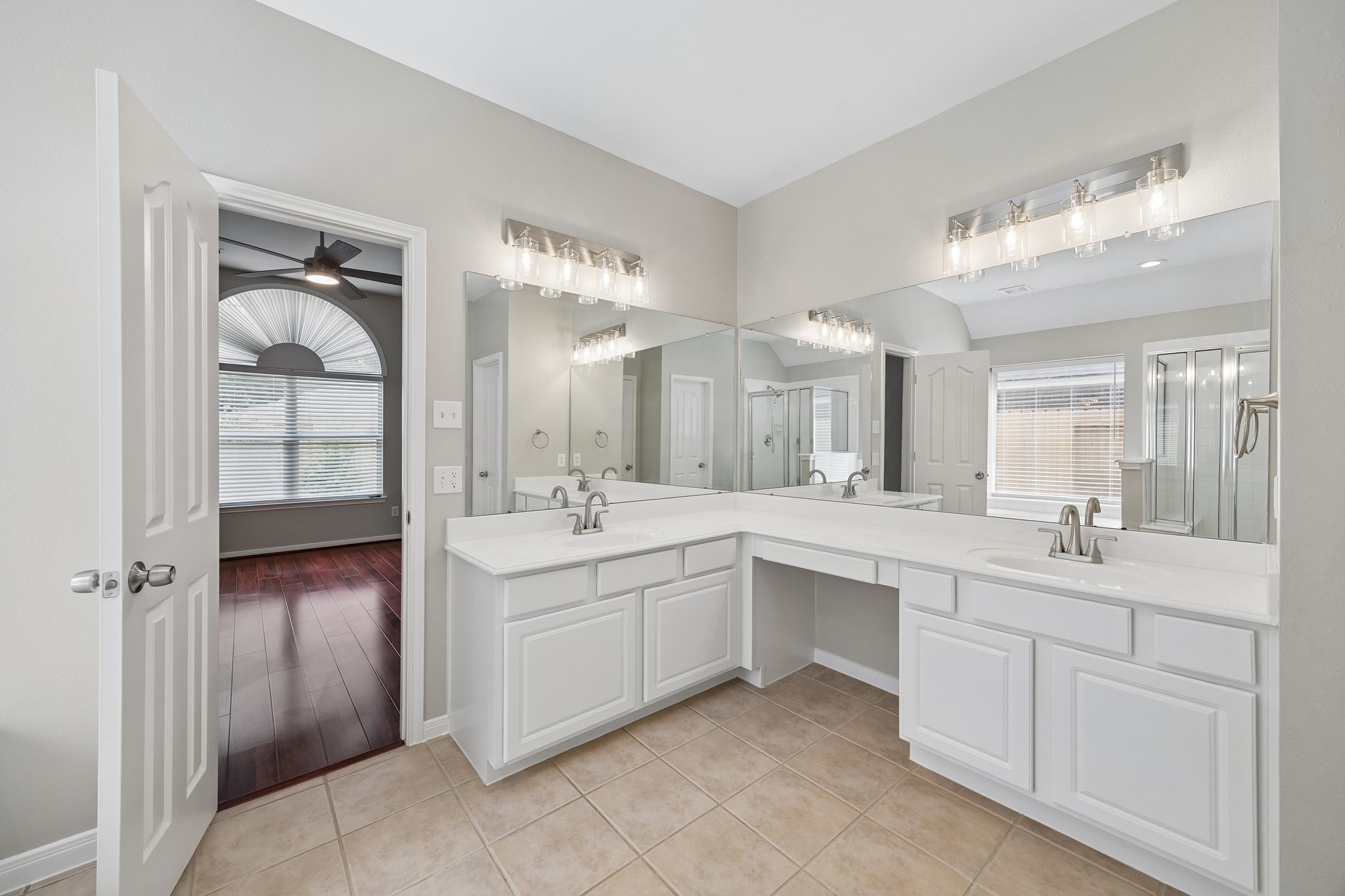 16119 Fleethaven Lane Lane Property Photo 10
