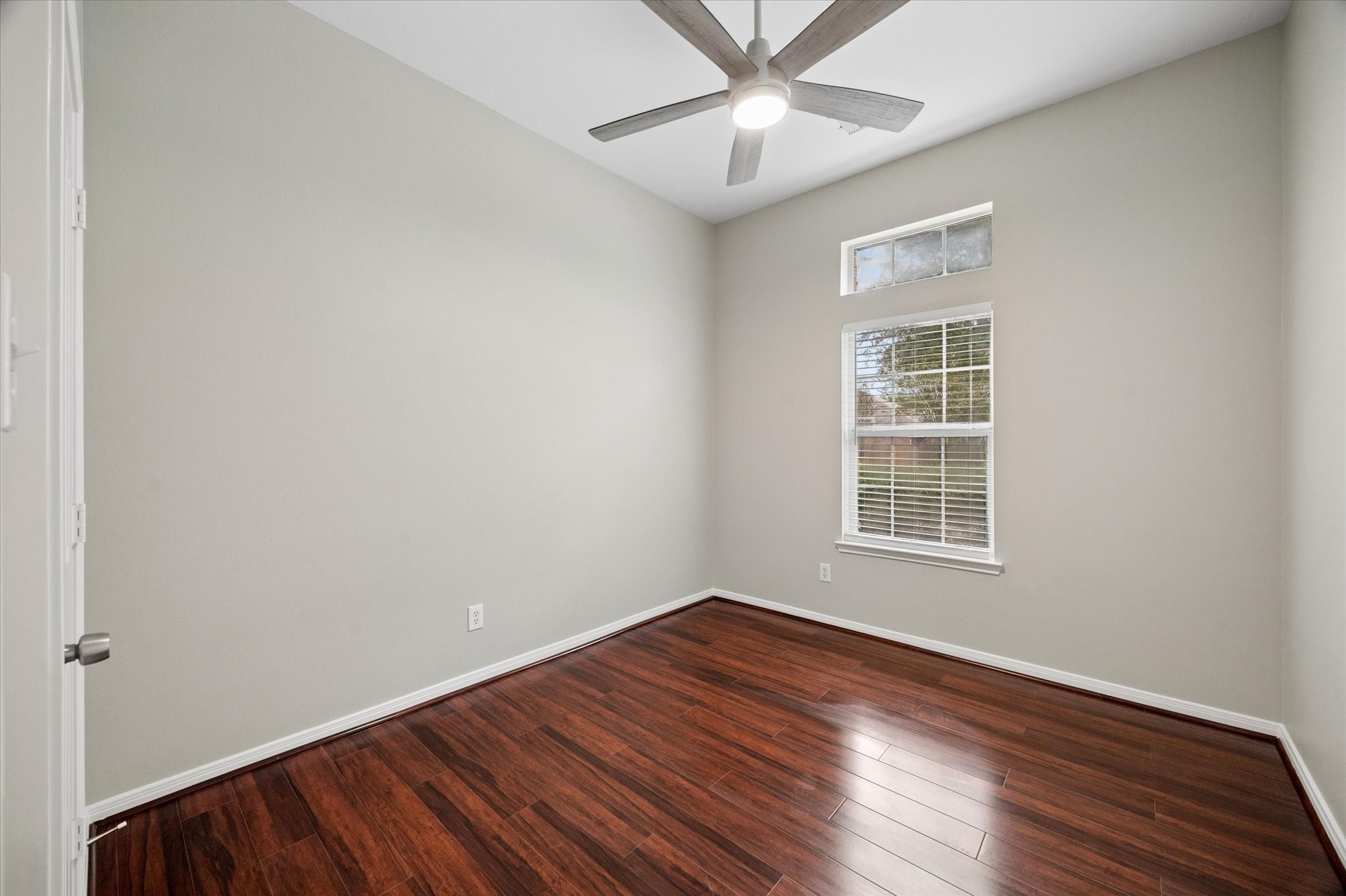16119 Fleethaven Lane Lane Property Photo 13