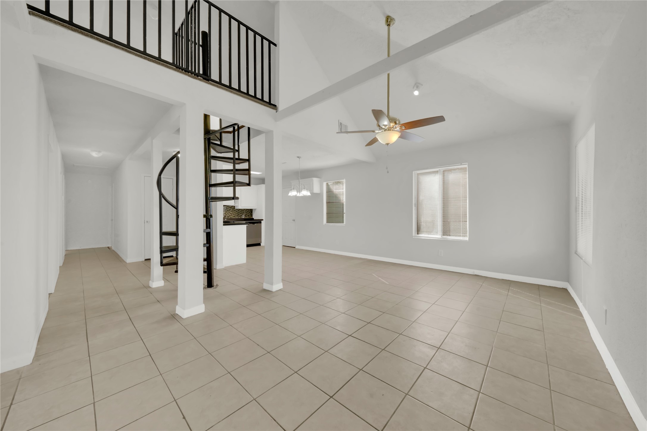 106 Hanover Street Property Photo 4