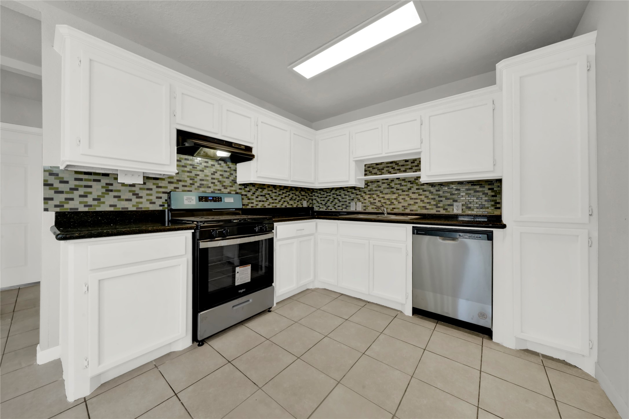 106 Hanover Street Property Photo 8