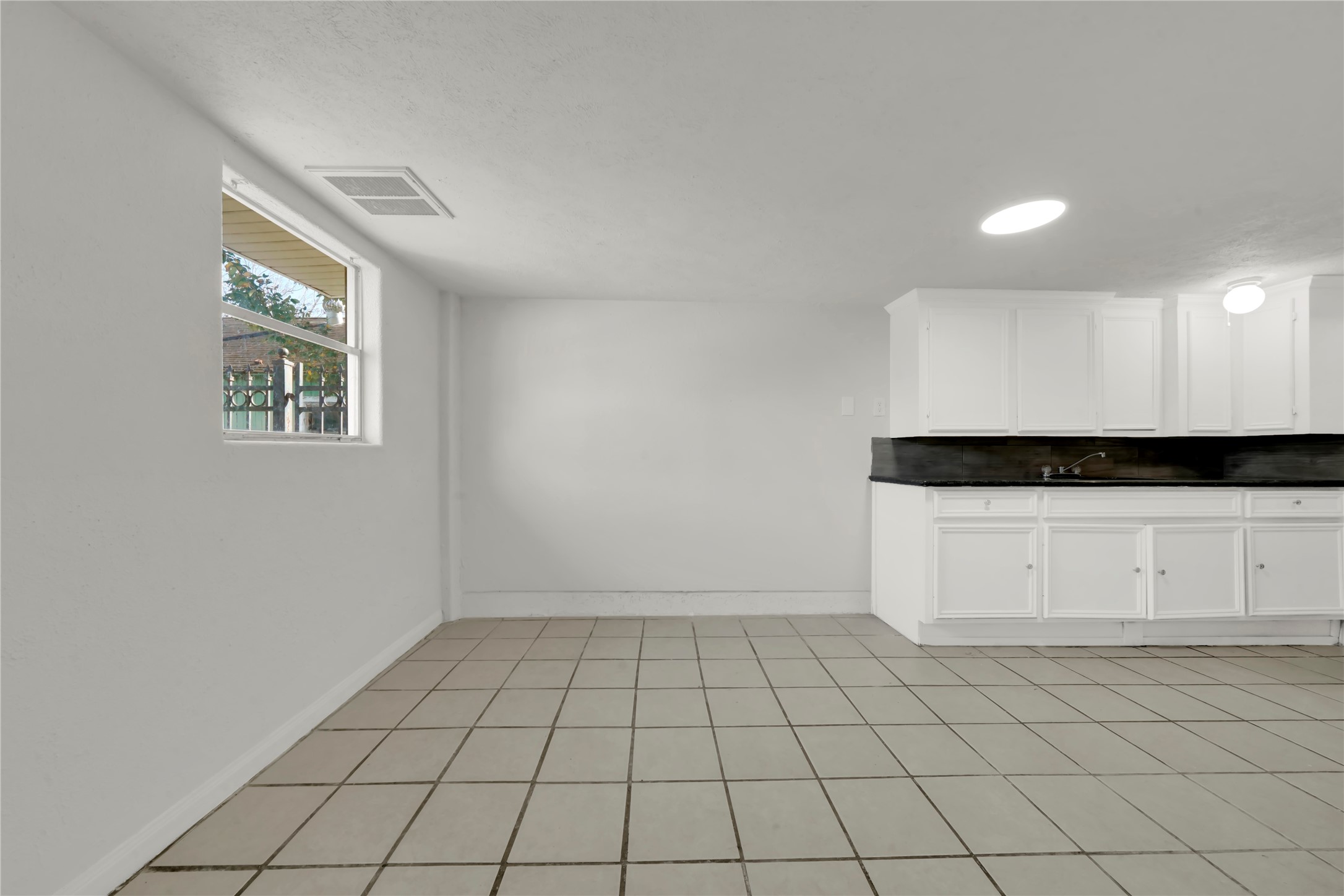 106 Hanover Street Property Photo 29