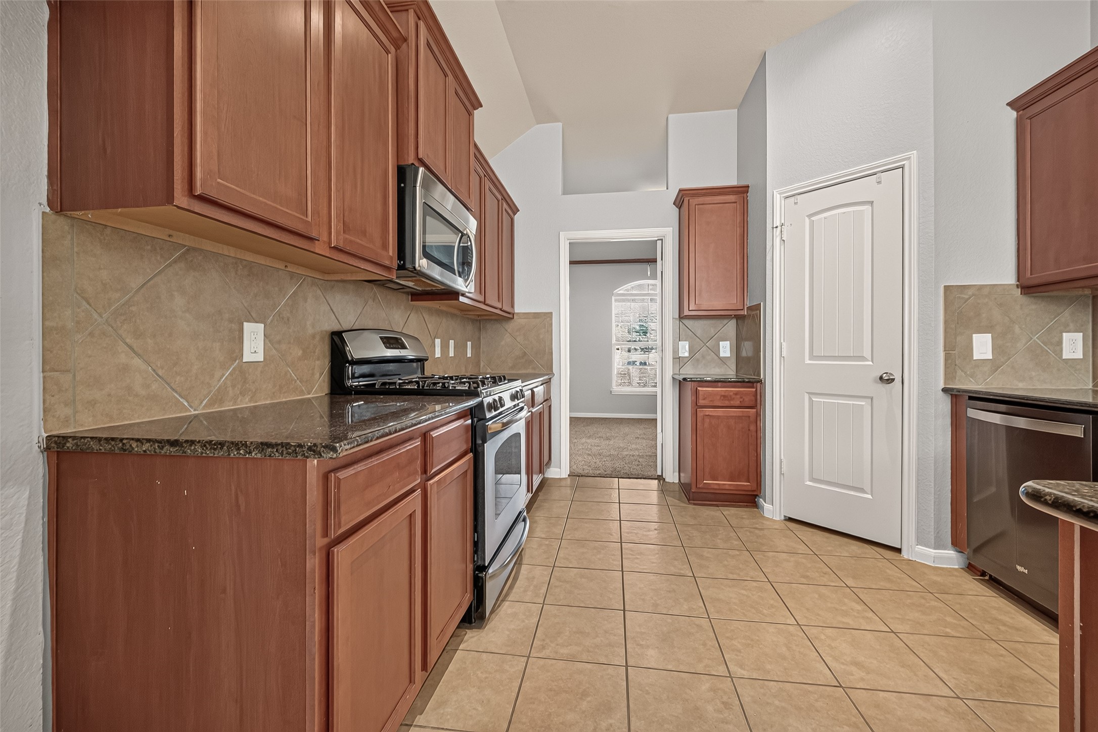 174 Maple Grove Drive Property Photo 16