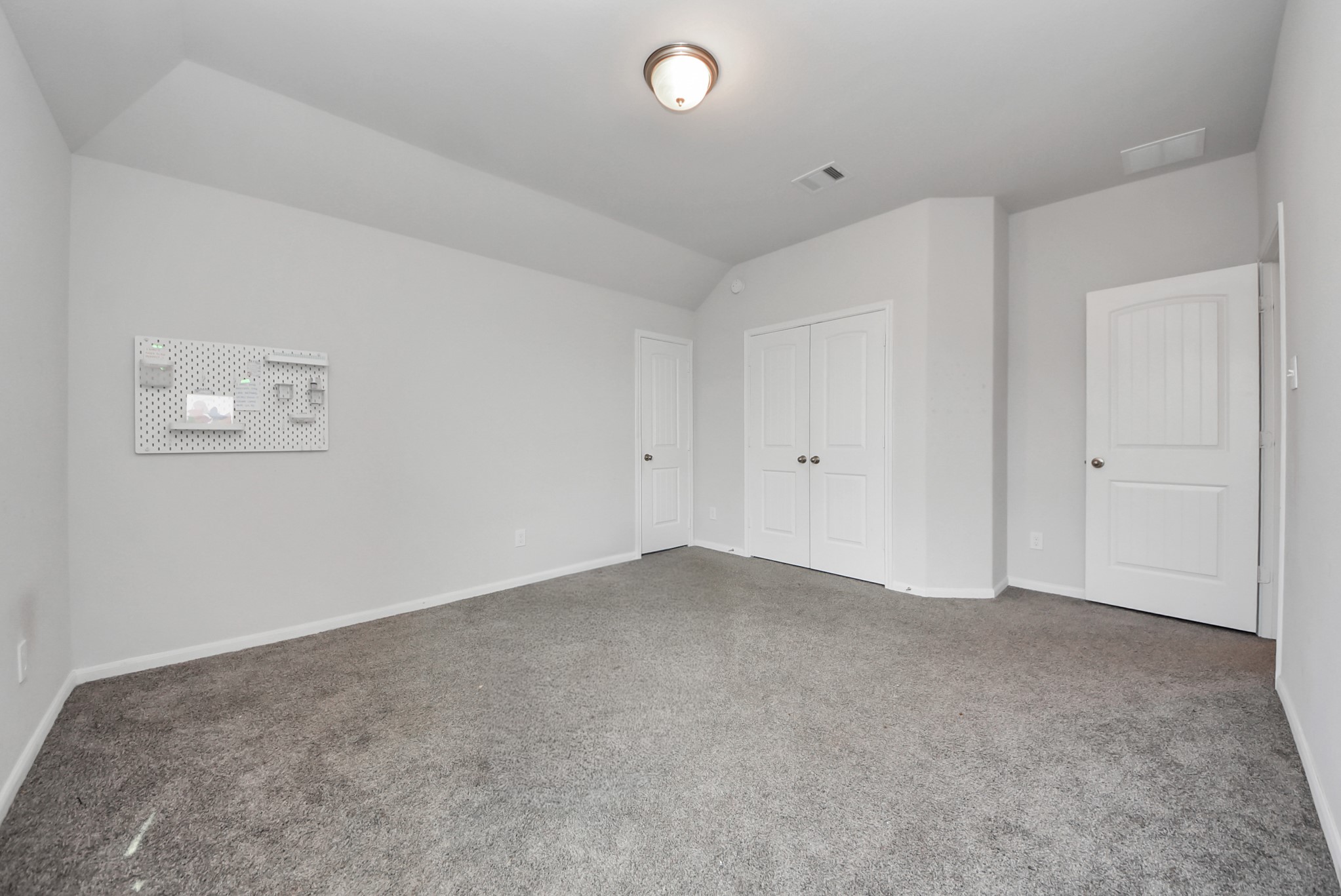 20003 Wild Horse Hollow Lane Property Photo 11