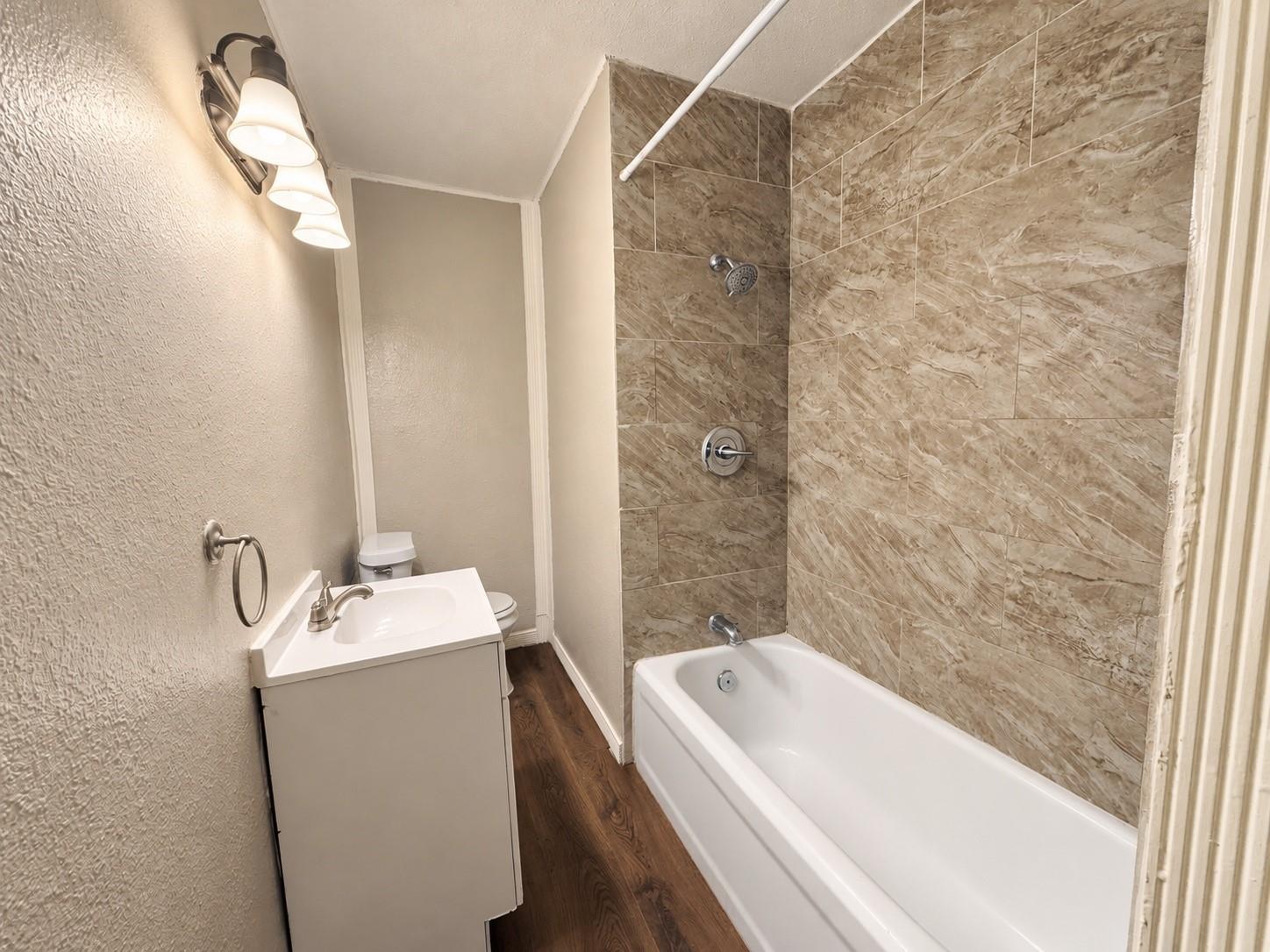 5610 Eskridge Street, Houston Tx 77023 Property Photo 17
