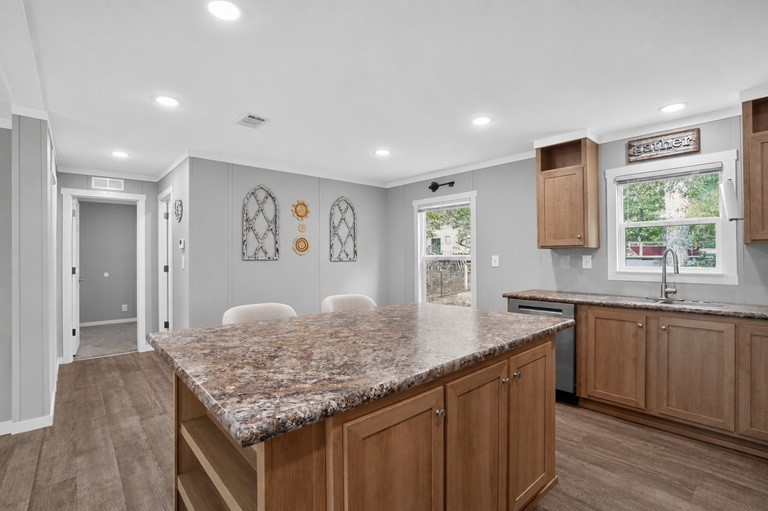 10 Oakwood Drive Property Photo 8