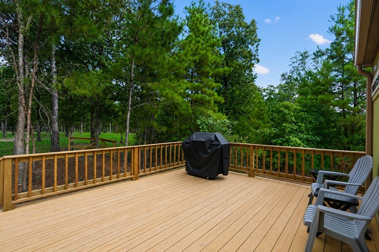 10 Oakwood Drive Property Photo 23