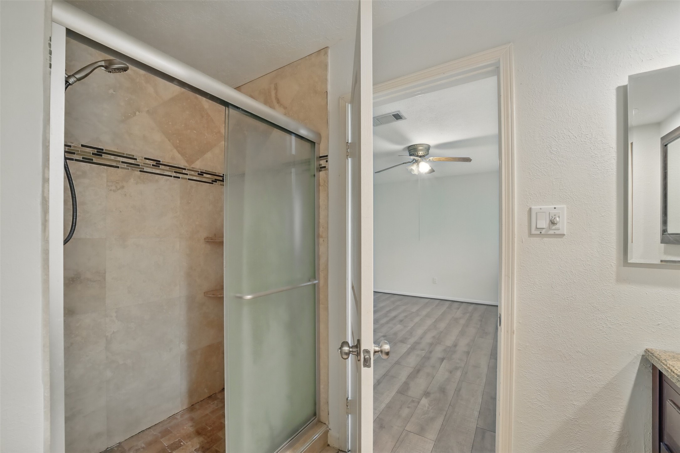 19 Still Glen Court Property Photo 18
