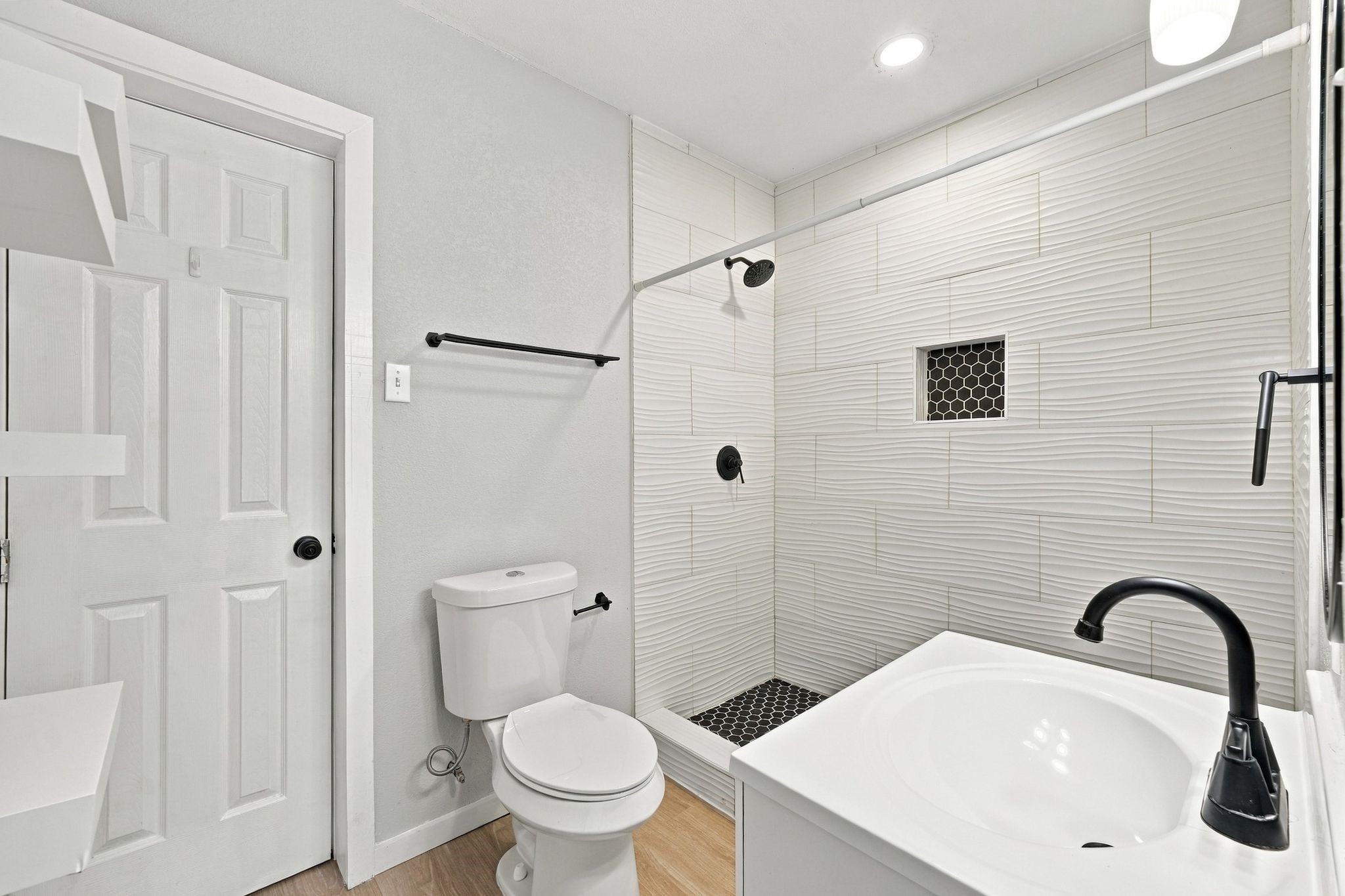 2903 Burkett Street Property Photo 24