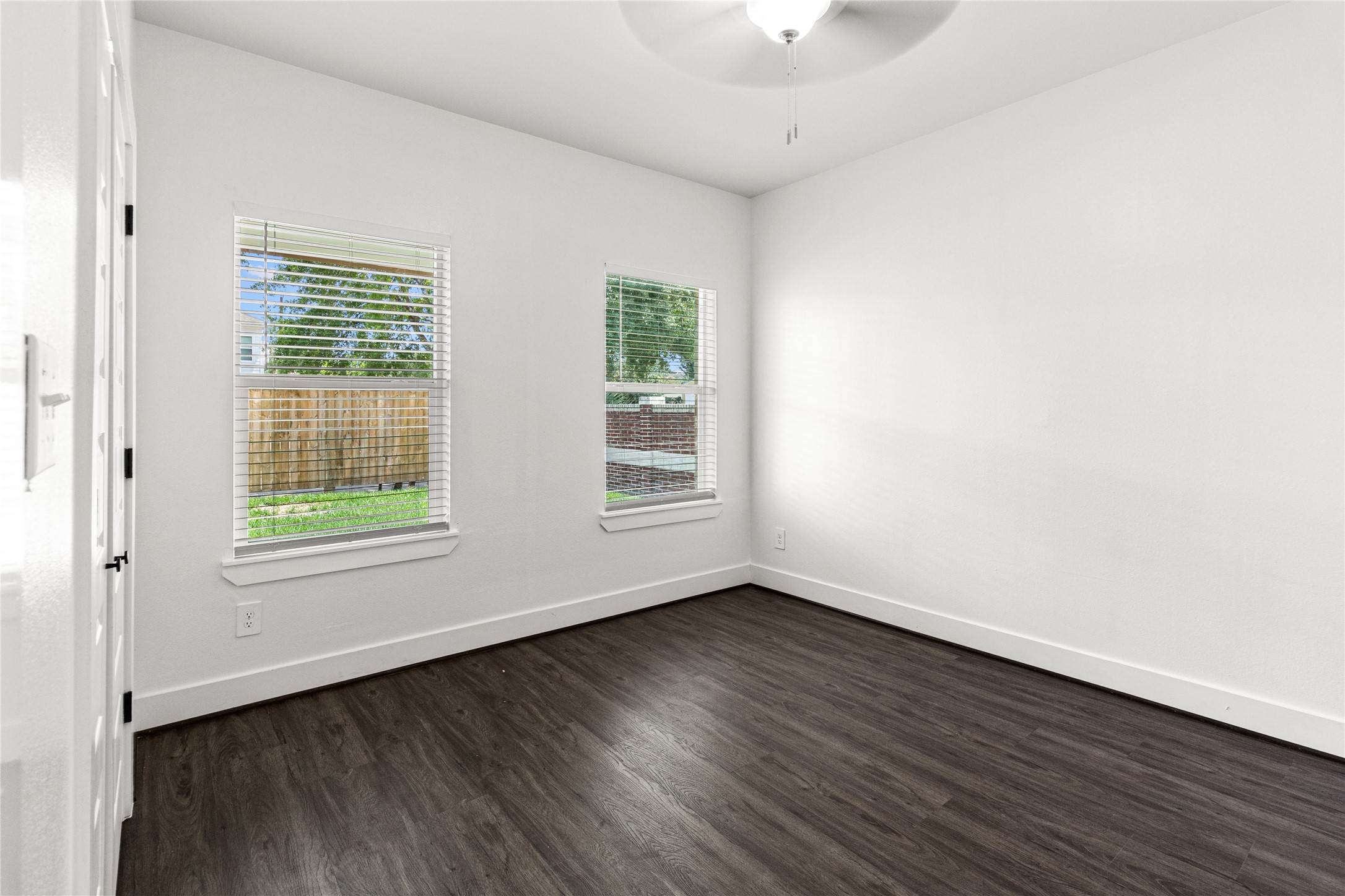 2204 Hoskins Drive Property Photo 2