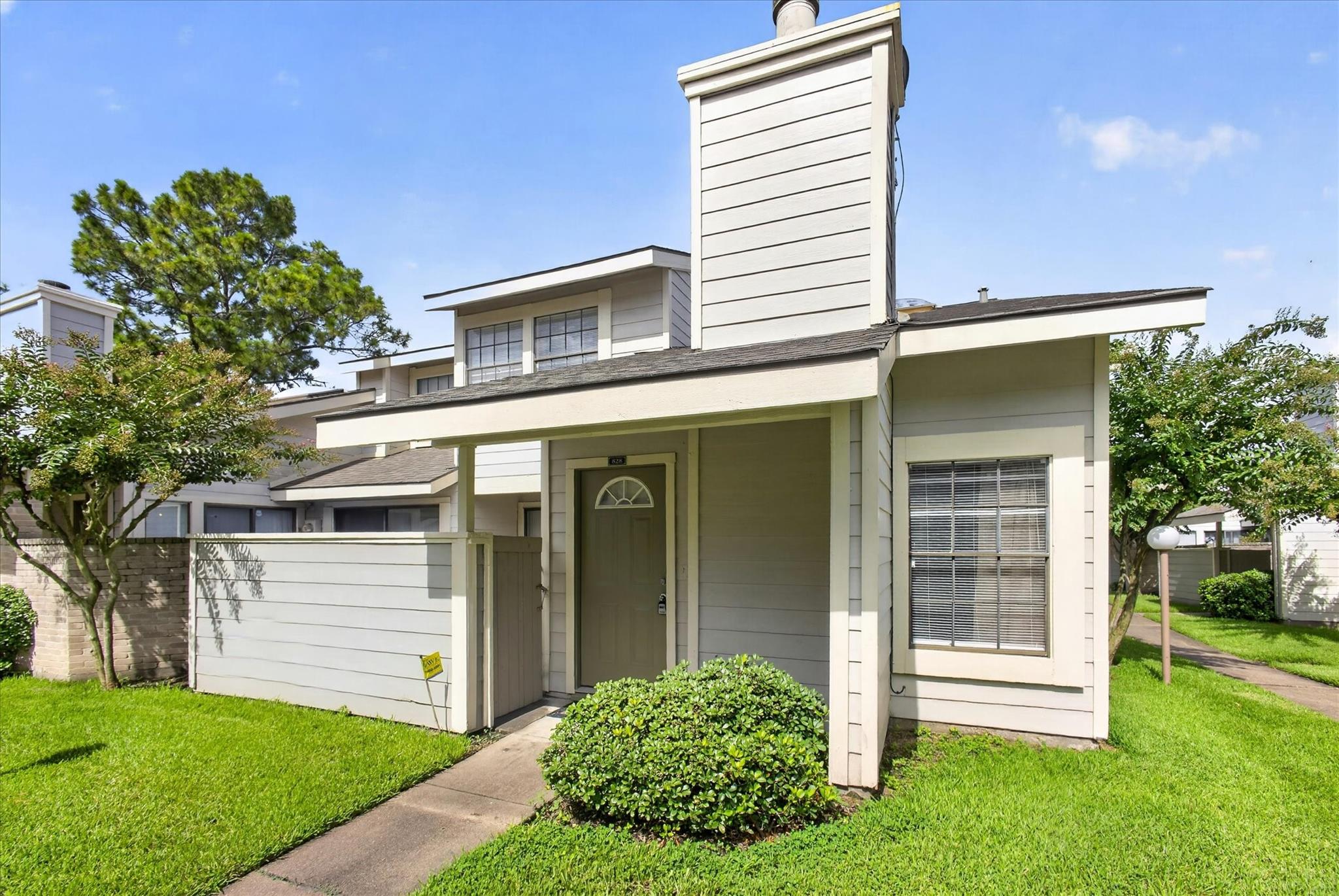 11881 Bob White Drive # 828, Houston Tx 77035 Property Photo 3