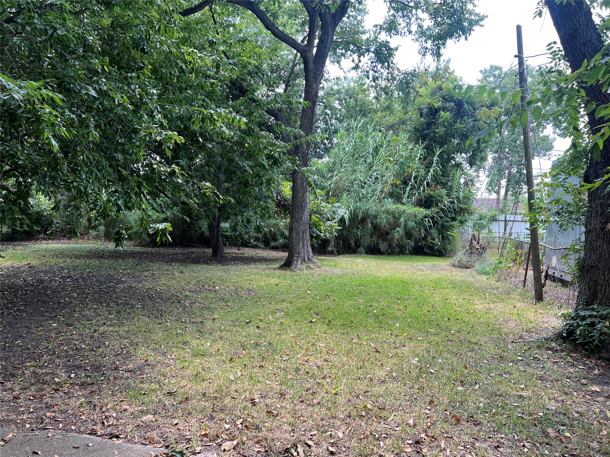 10612 Oswego Street Property Photo 8