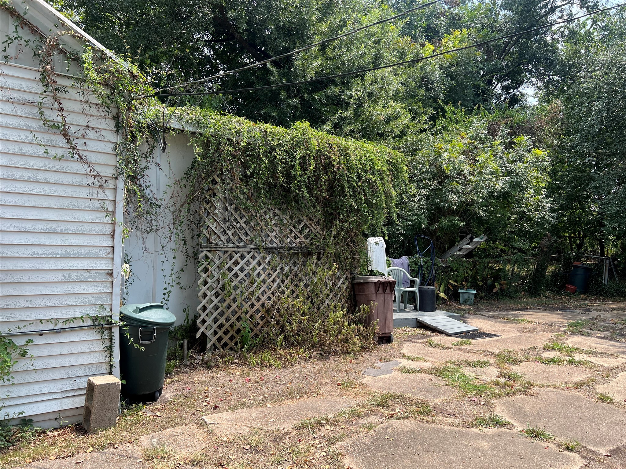10612 Oswego Street Property Photo 10