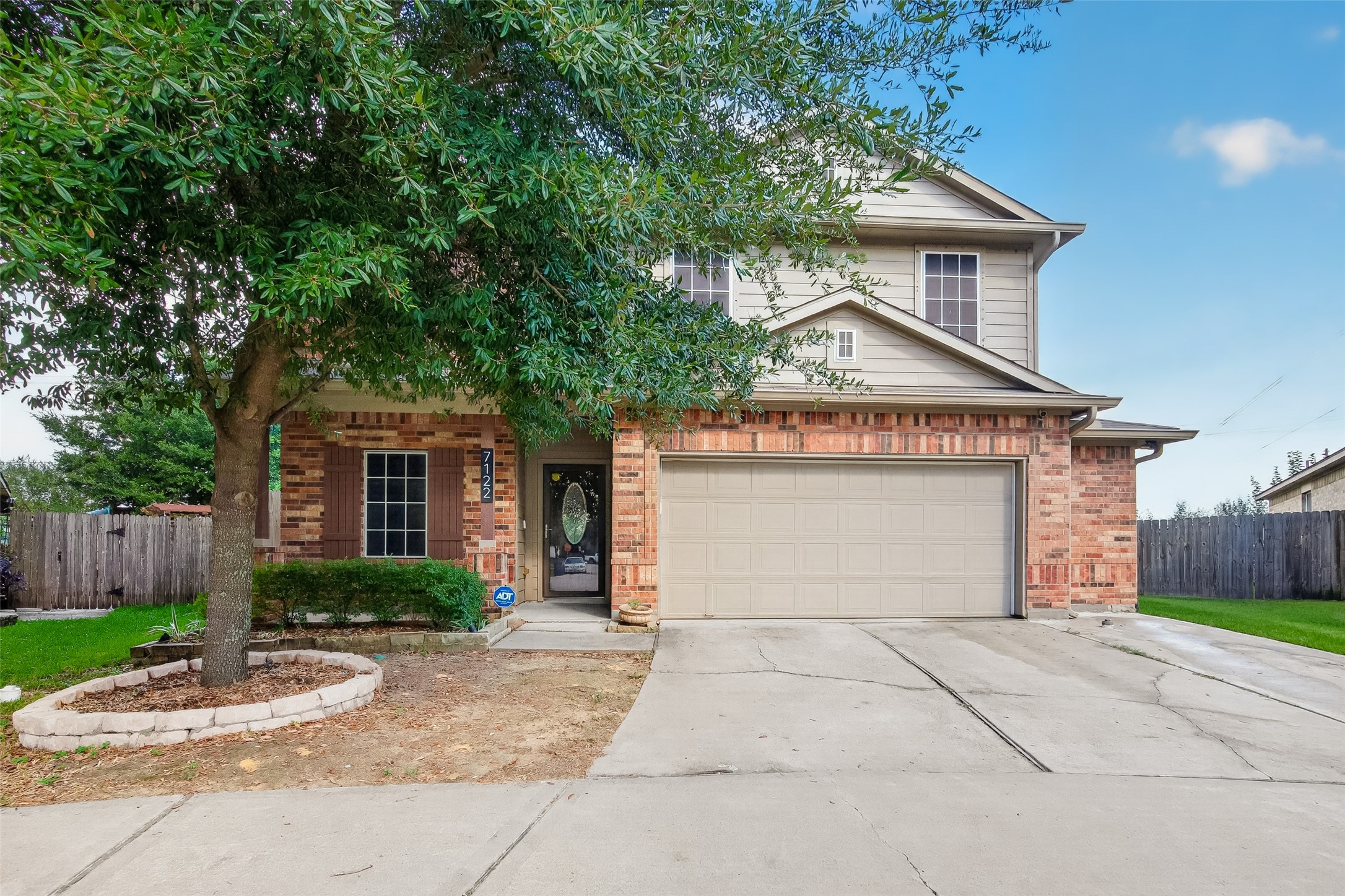 7122 Freesia Court Property Photo 1