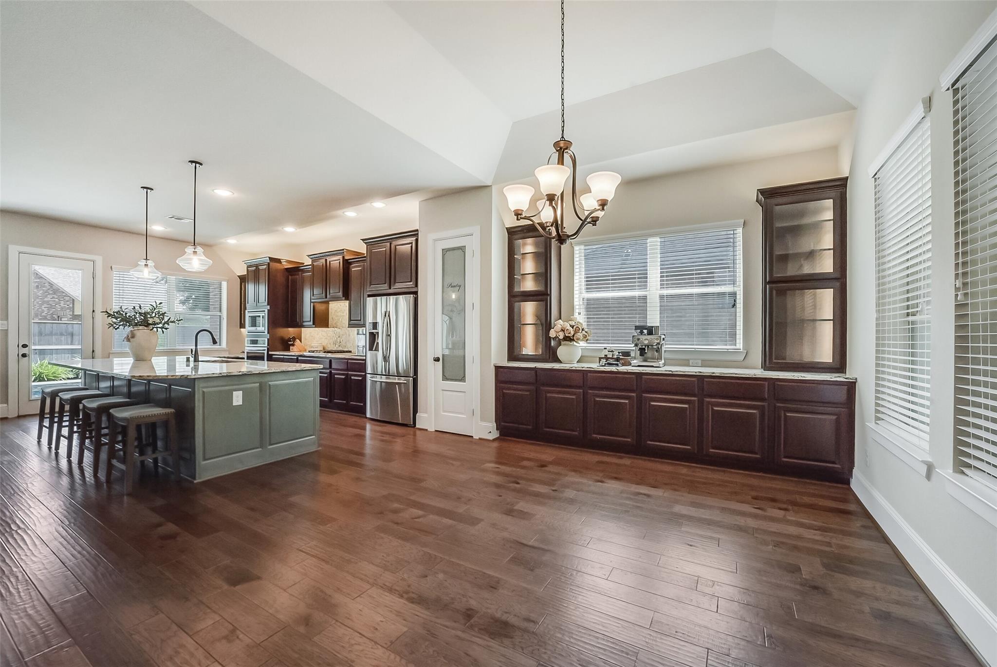 6714 Pioneer Trail, Katy Tx 77493 Property Photo 7