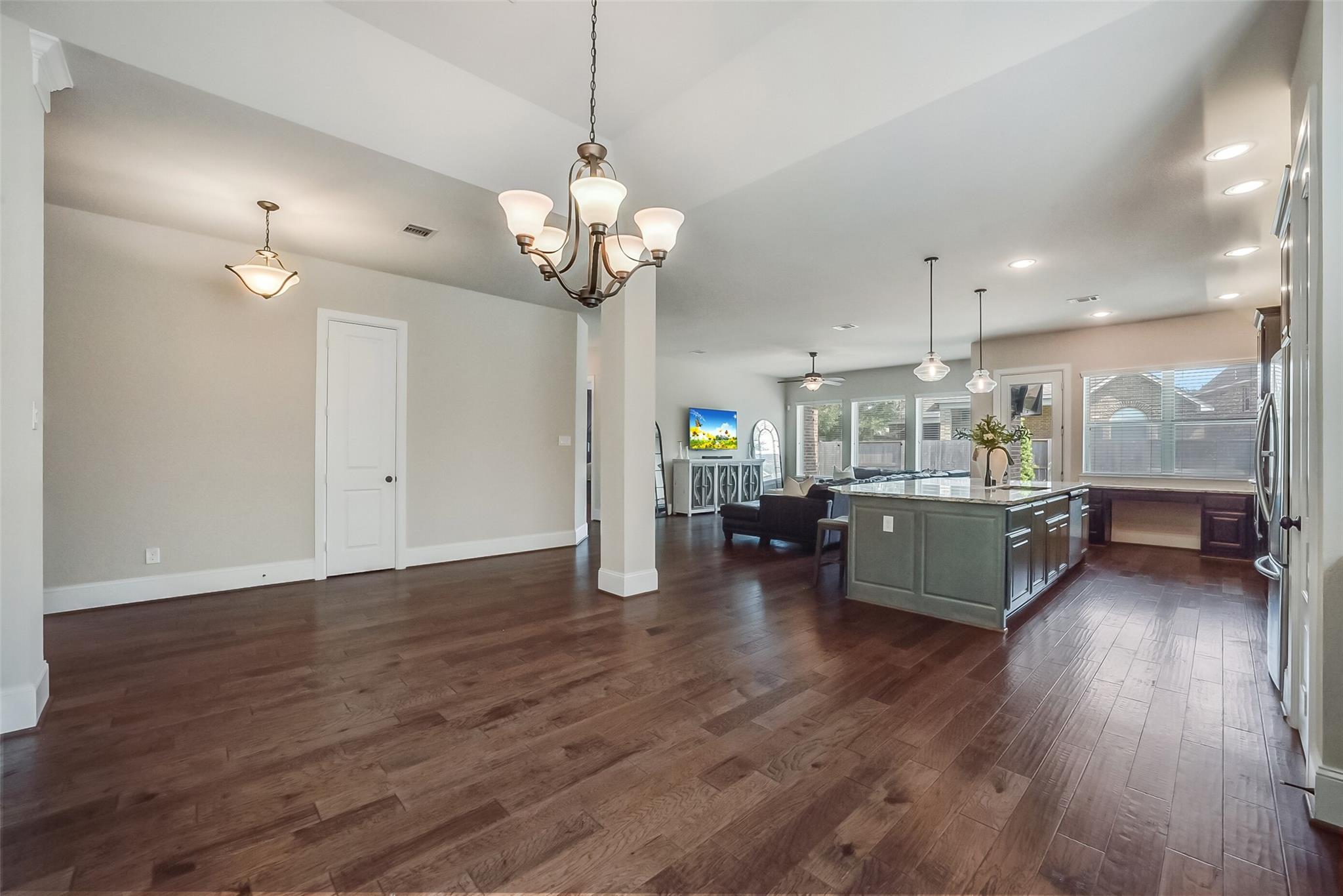 6714 Pioneer Trail, Katy Tx 77493 Property Photo 8