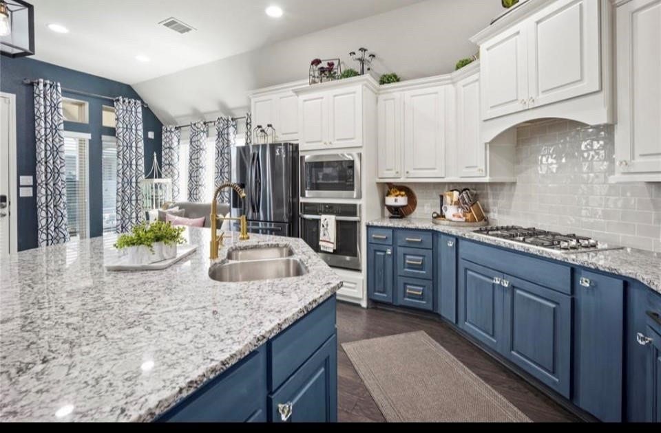 23626 Sage Villa Drive Property Photo 1
